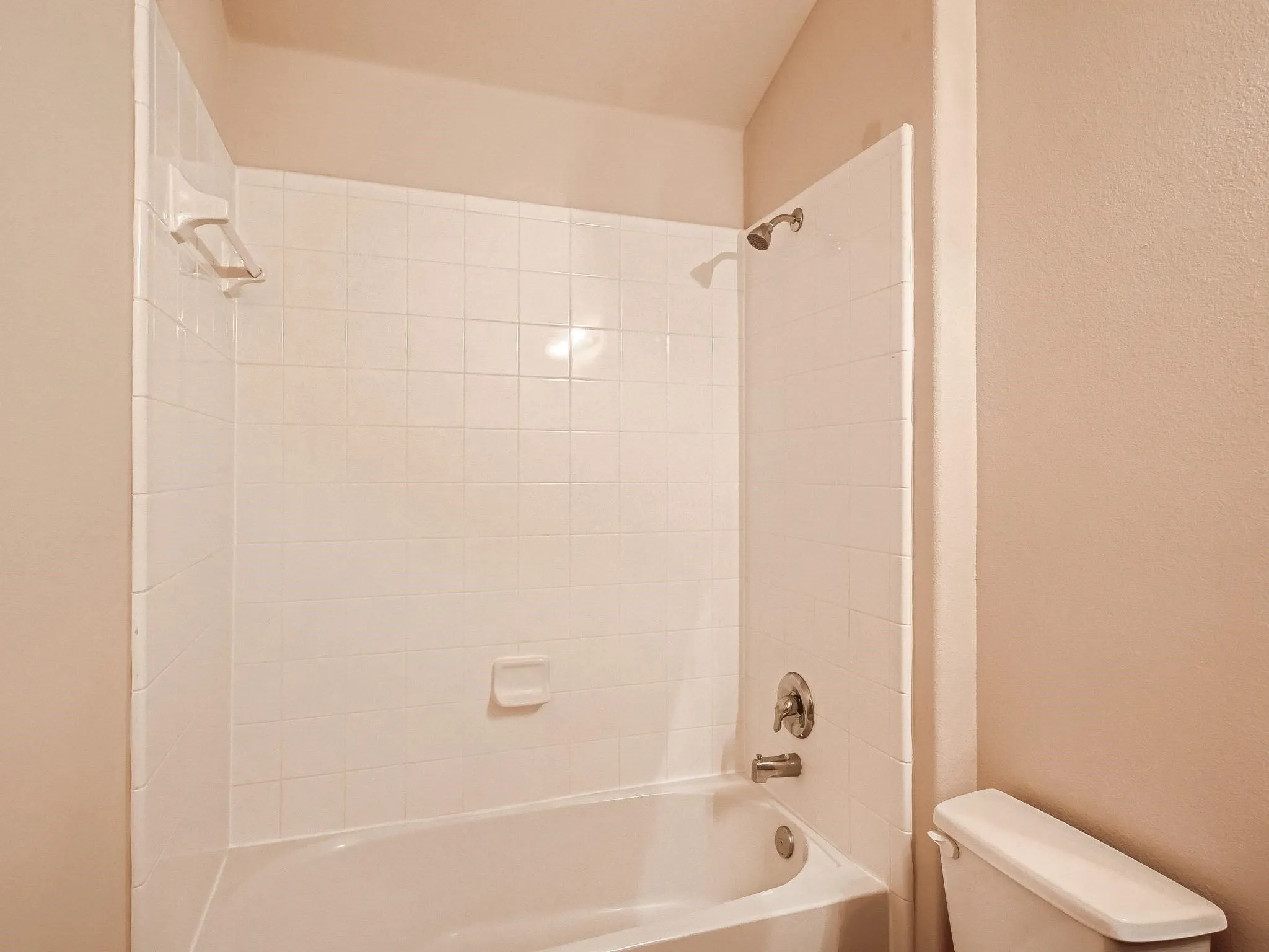 Townhouse For Rent in Dallas County , 3500 Woodshire Avenue, Mesquite, Texas 75181, 3 Bedroom, 2 Bathroom, 1 Garage spaces, 1,586 Sqft, built in 2011, mls#21364210, Real Estate Agent in Mesquite, Homes For Rent in Dallas county, Homes For Rent in Mesquite, Realtor in Mesquite Texas, Real Estate Brokerage Independent Realty Texas, Luminita Cordes Realtor