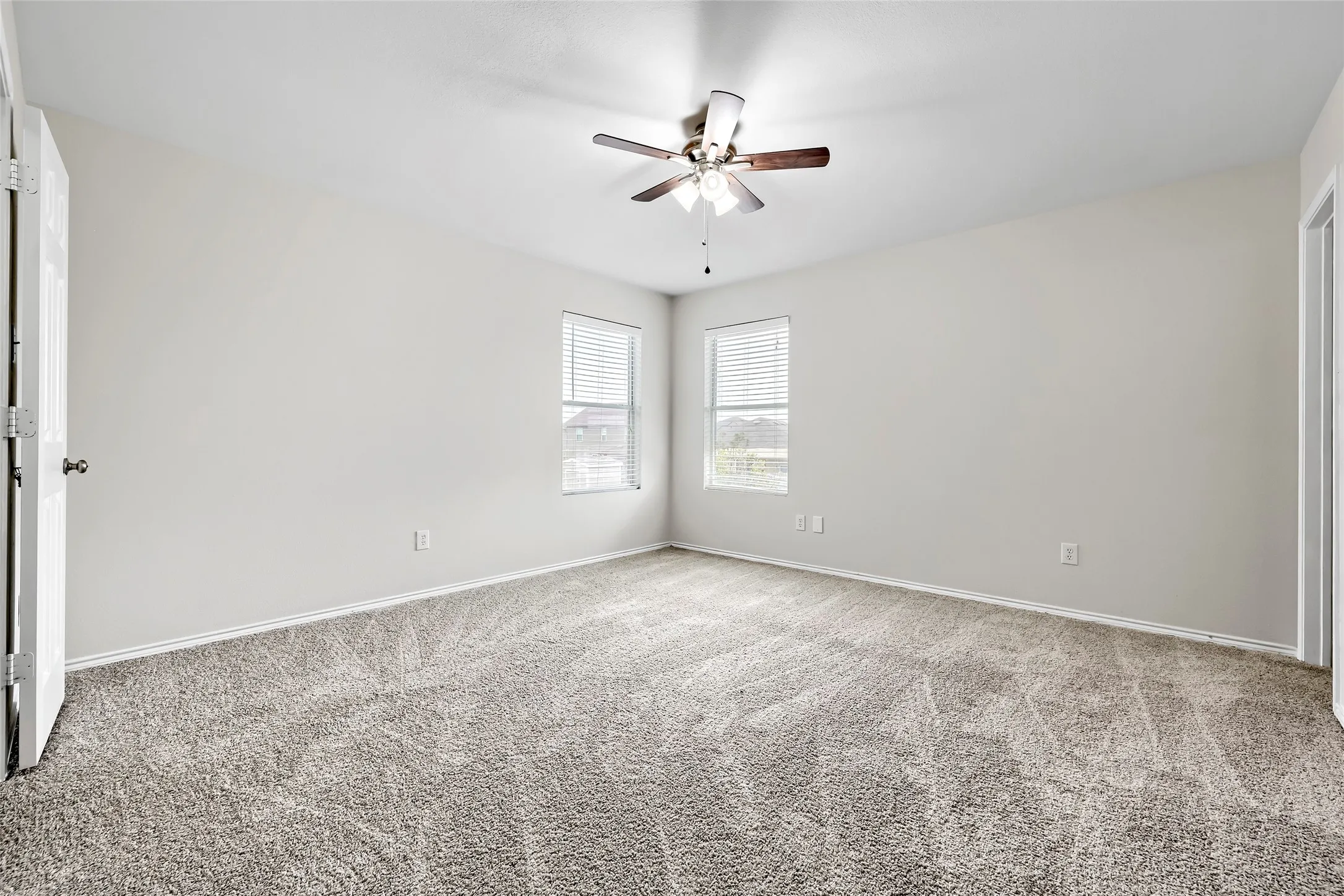 Single Family Residence For Sale in Tarrant County , 2916 Early Fawn Court, Fort Worth, Texas 76108, 3 Bedroom, 2 Bathroom, 2 Garage spaces, 1,552 Sqft, built in 2008, mls#21365607, Real Estate Agent in Fort Worth, Homes For Sale in Tarrant county, Homes For Sale in Fort Worth, Realtor in Fort Worth Texas, Real Estate Brokerage Independent Realty Texas, Luminita Cordes Realtor