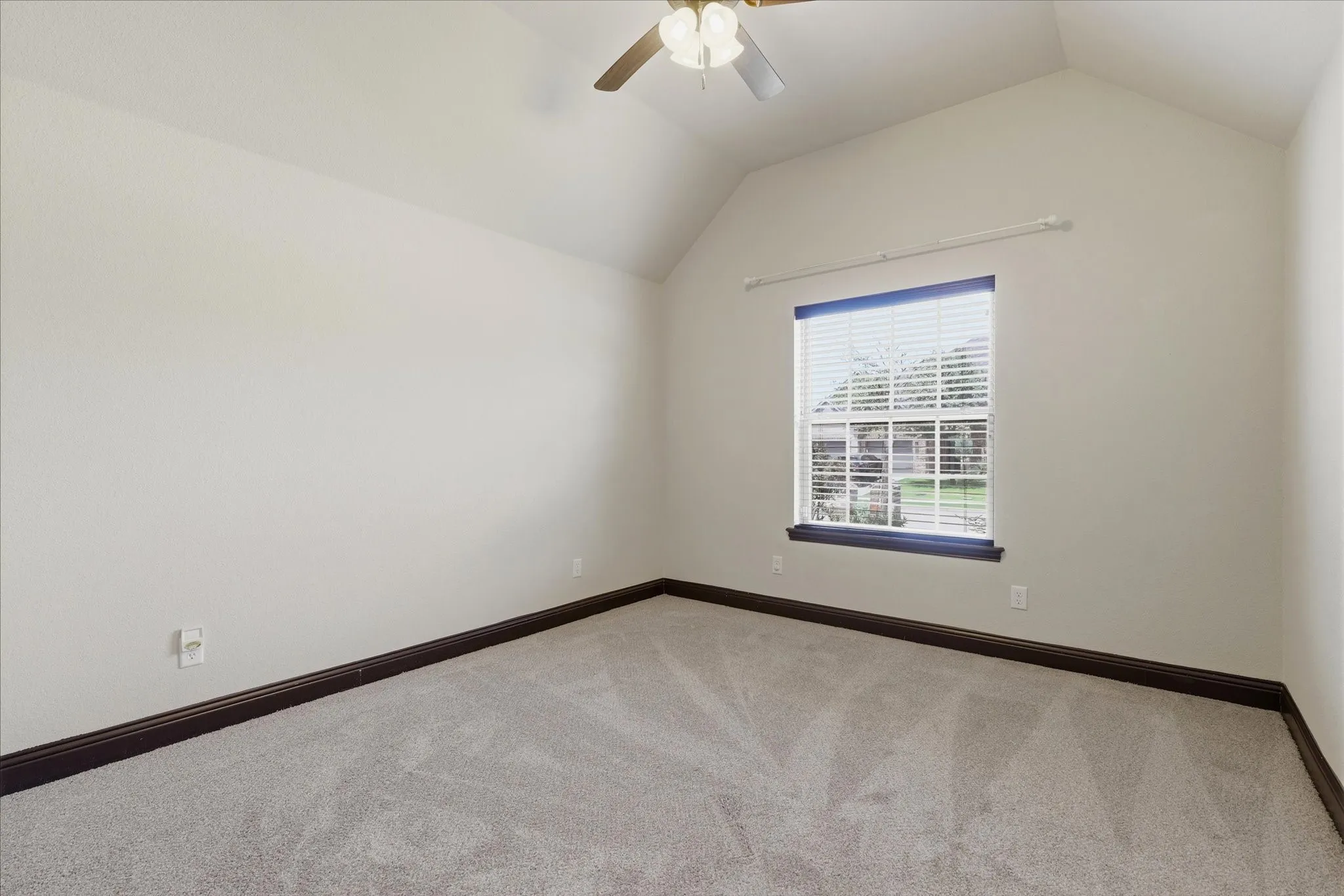 Secondary bedroom space for overnight guest with secondary bath nearby.