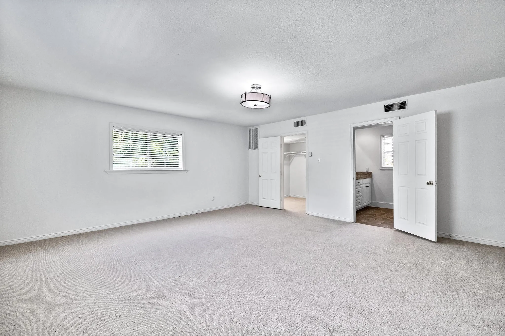 Quadruplex For Sale in Dallas County , 4538 Roland Avenue, Highland Park, Texas 75219, 8 Bedroom, 8 Bathroom, 4 Garage spaces, 0 Sqft, built in 1938, mls#21368781, Real Estate Agent in Highland Park, Homes For Sale in Dallas county, Homes For Sale in Highland Park, Realtor in Highland Park Texas, Real Estate Brokerage Independent Realty Texas, Luminita Cordes Realtor