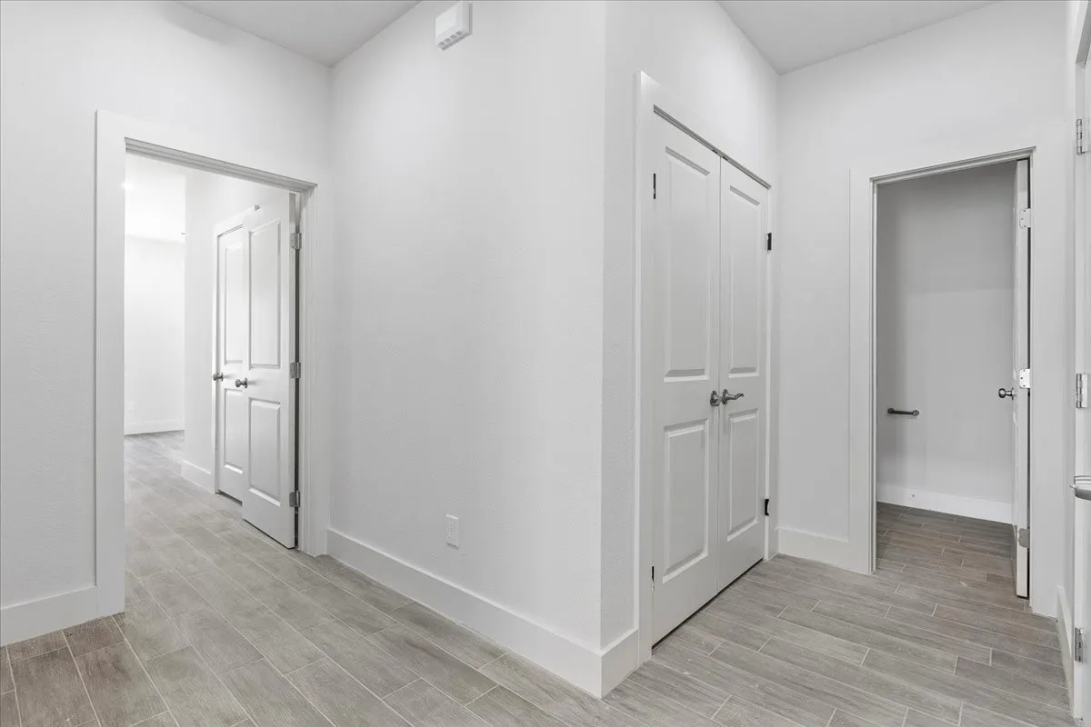 Single Family Residence For Sale in Tarrant County , 5224 Anderson Street, Fort Worth, Texas 76105, 3 Bedroom, 3 Bathroom, 2 Garage spaces, 1,907 Sqft, built in 2026, mls#21368867, Real Estate Agent in Fort Worth, Homes For Sale in Tarrant county, Homes For Sale in Fort Worth, Realtor in Fort Worth Texas, Real Estate Brokerage Independent Realty Texas, Luminita Cordes Realtor