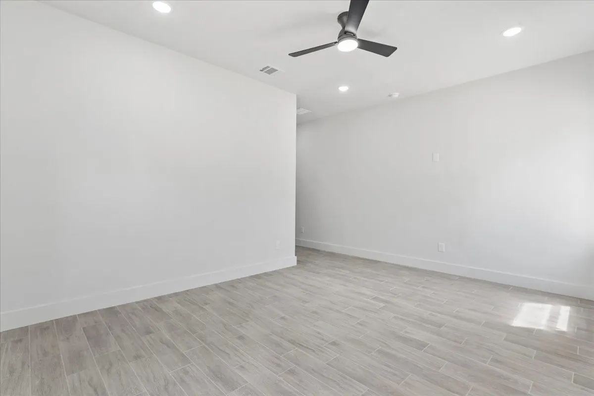 Single Family Residence For Sale in Tarrant County , 5224 Anderson Street, Fort Worth, Texas 76105, 3 Bedroom, 3 Bathroom, 2 Garage spaces, 1,907 Sqft, built in 2026, mls#21368867, Real Estate Agent in Fort Worth, Homes For Sale in Tarrant county, Homes For Sale in Fort Worth, Realtor in Fort Worth Texas, Real Estate Brokerage Independent Realty Texas, Luminita Cordes Realtor