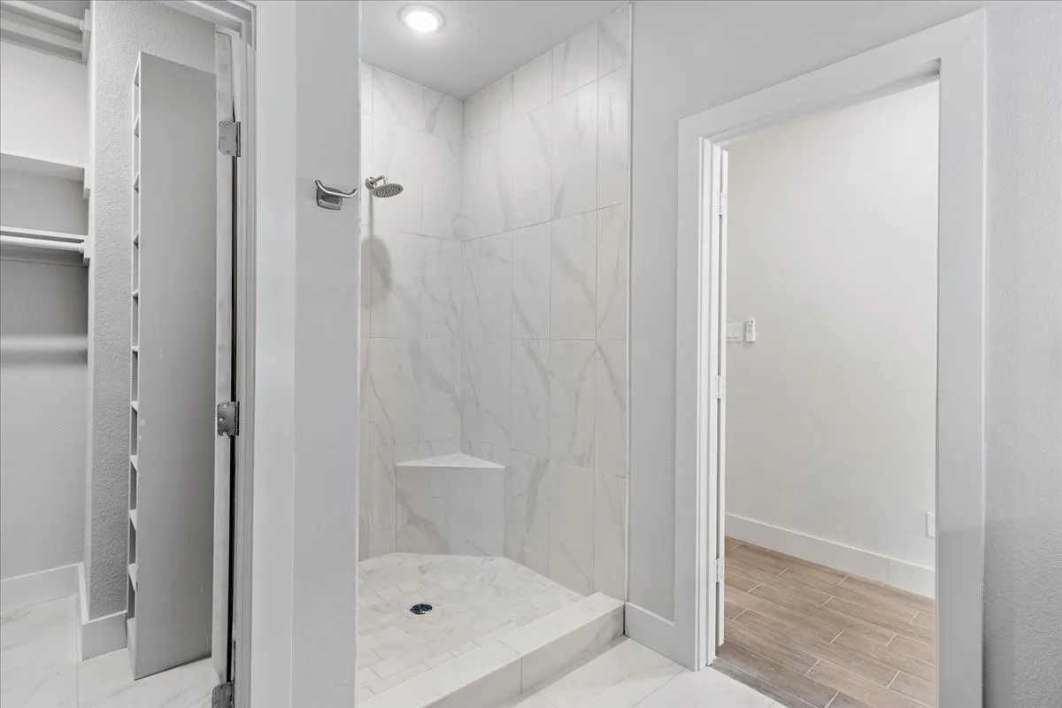 Single Family Residence For Sale in Tarrant County , 5224 Anderson Street, Fort Worth, Texas 76105, 3 Bedroom, 3 Bathroom, 2 Garage spaces, 1,907 Sqft, built in 2026, mls#21368867, Real Estate Agent in Fort Worth, Homes For Sale in Tarrant county, Homes For Sale in Fort Worth, Realtor in Fort Worth Texas, Real Estate Brokerage Independent Realty Texas, Luminita Cordes Realtor