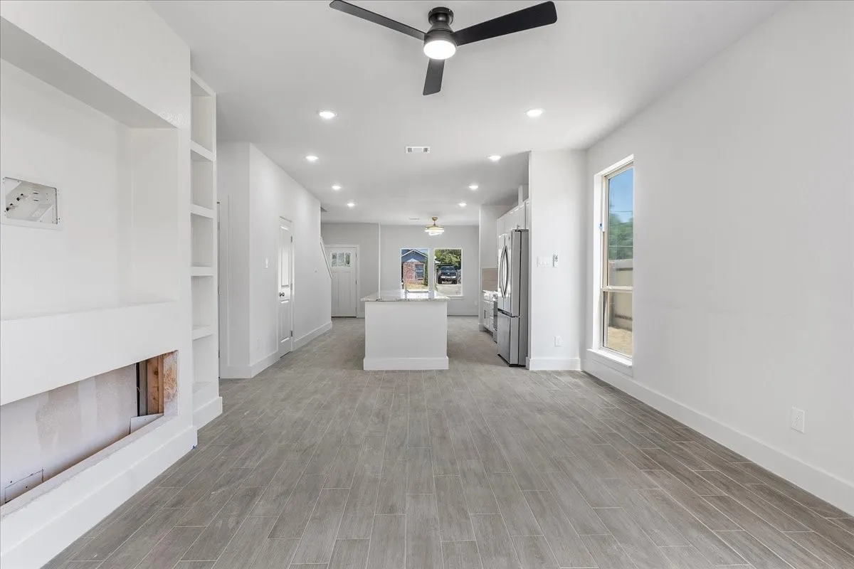 Single Family Residence For Sale in Tarrant County , 5224 Anderson Street, Fort Worth, Texas 76105, 3 Bedroom, 3 Bathroom, 2 Garage spaces, 1,907 Sqft, built in 2026, mls#21368867, Real Estate Agent in Fort Worth, Homes For Sale in Tarrant county, Homes For Sale in Fort Worth, Realtor in Fort Worth Texas, Real Estate Brokerage Independent Realty Texas, Luminita Cordes Realtor