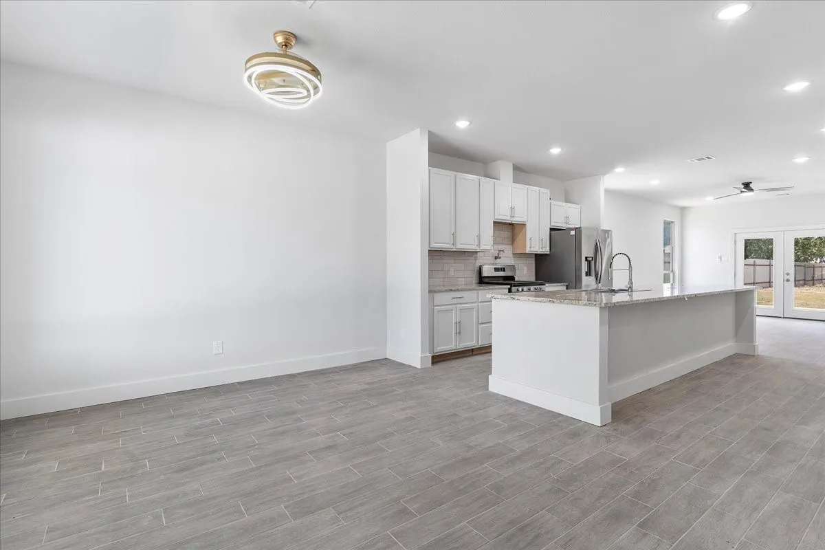 Single Family Residence For Sale in Tarrant County , 5224 Anderson Street, Fort Worth, Texas 76105, 3 Bedroom, 3 Bathroom, 2 Garage spaces, 1,907 Sqft, built in 2026, mls#21368867, Real Estate Agent in Fort Worth, Homes For Sale in Tarrant county, Homes For Sale in Fort Worth, Realtor in Fort Worth Texas, Real Estate Brokerage Independent Realty Texas, Luminita Cordes Realtor