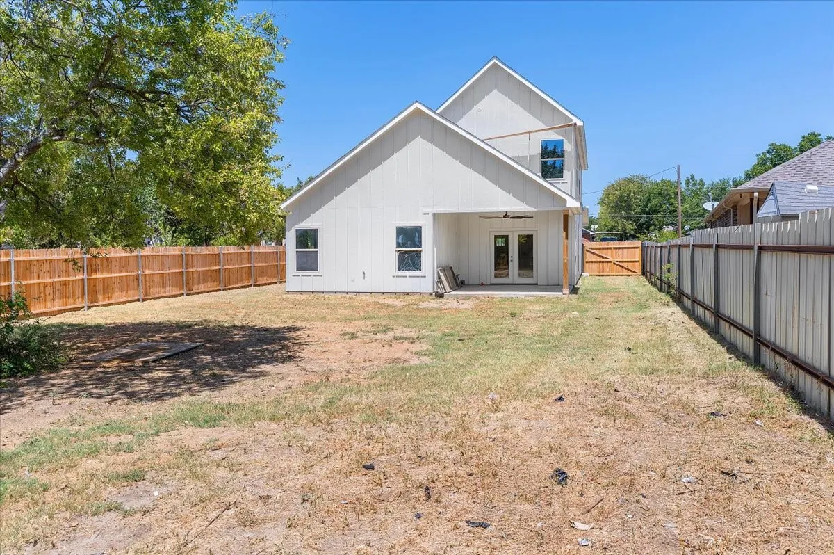 Single Family Residence For Sale in Tarrant County , 5224 Anderson Street, Fort Worth, Texas 76105, 3 Bedroom, 3 Bathroom, 2 Garage spaces, 1,907 Sqft, built in 2026, mls#21368867, Real Estate Agent in Fort Worth, Homes For Sale in Tarrant county, Homes For Sale in Fort Worth, Realtor in Fort Worth Texas, Real Estate Brokerage Independent Realty Texas, Luminita Cordes Realtor