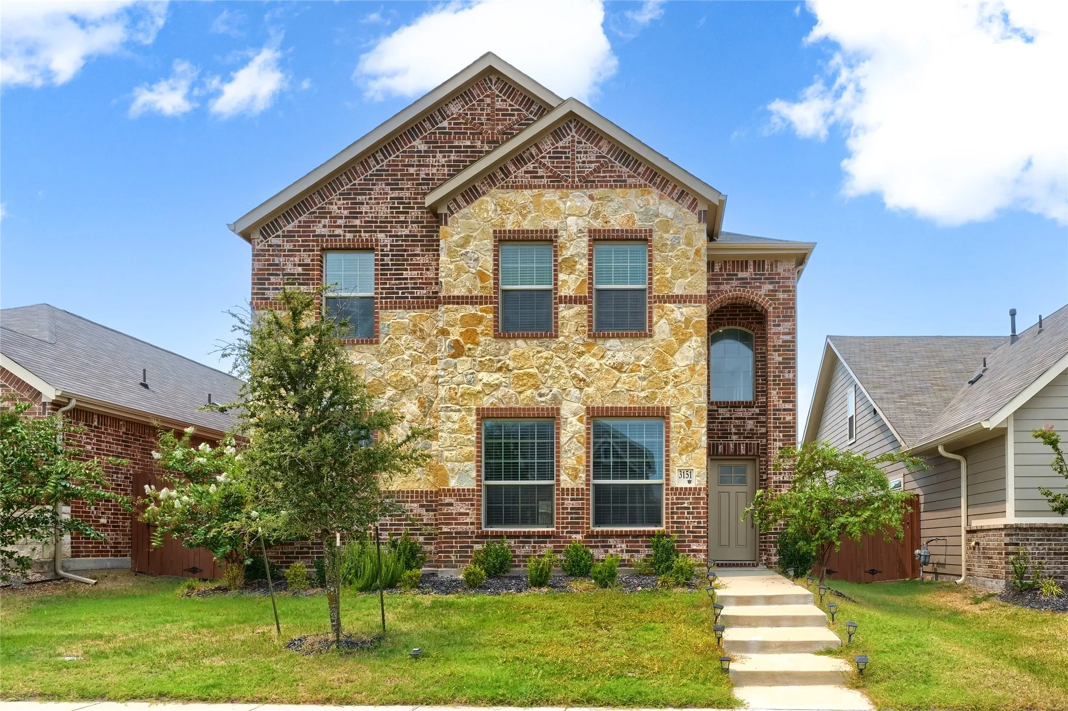 Single Family Residence For Sale in Kaufman County , 3151 Blossom Trail, Crandall, Texas 75114, 4 Bedroom, 5 Bathroom, 2 Garage spaces, 2,415 Sqft, built in 2023, mls#21367185, Real Estate Agent in Crandall, Homes For Sale in Kaufman county, Homes For Sale in Crandall, Realtor in Crandall Texas, Real Estate Brokerage Independent Realty Texas, Luminita Cordes Realtor