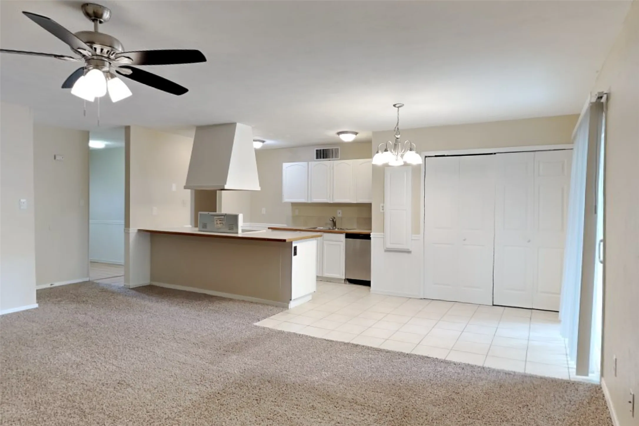 Single Family Residence For Rent in Collin County , 804 Rolling Ridge Drive, Allen, Texas 75002, 3 Bedroom, 2 Bathroom, 2 Garage spaces, 1,631 Sqft, built in 1980, mls#21368870, Real Estate Agent in Allen, Homes For Rent in Collin county, Homes For Rent in Allen, Realtor in Allen Texas, Real Estate Brokerage Independent Realty Texas, Luminita Cordes Realtor