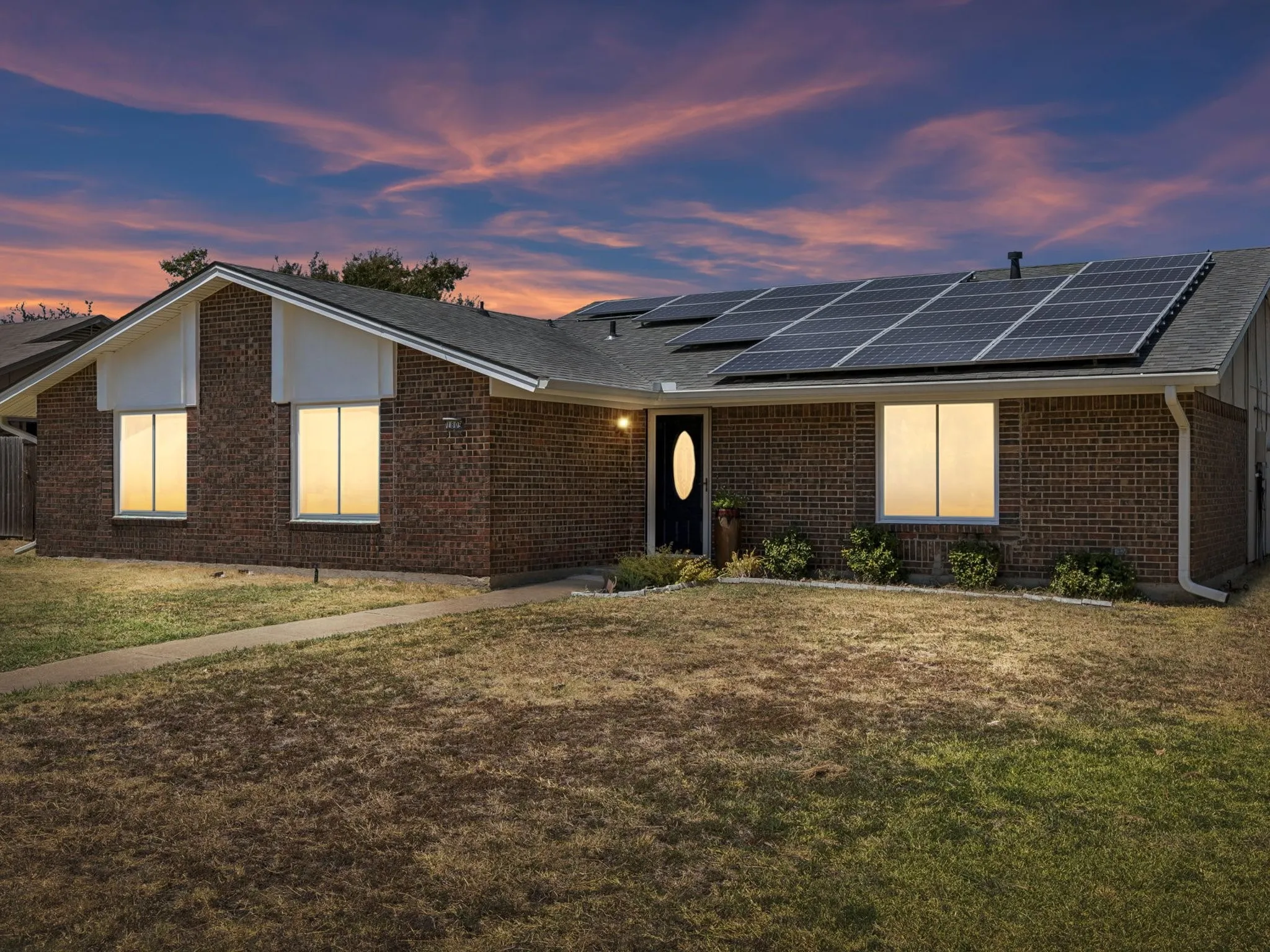 Big yard. Big Spaces. Big Opportunity