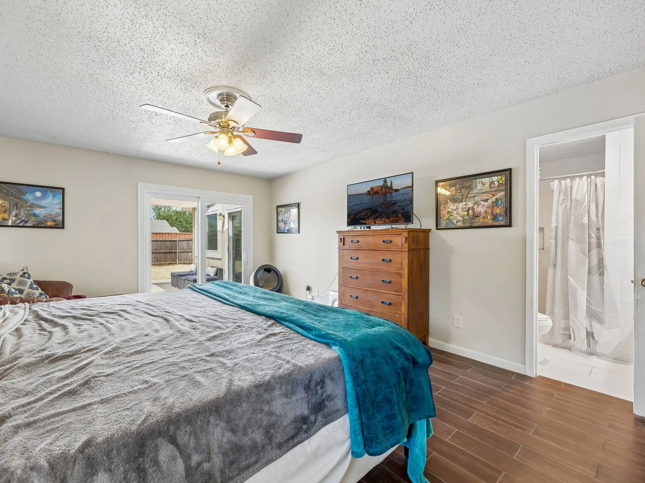 Primary bedroom is bigger than most!