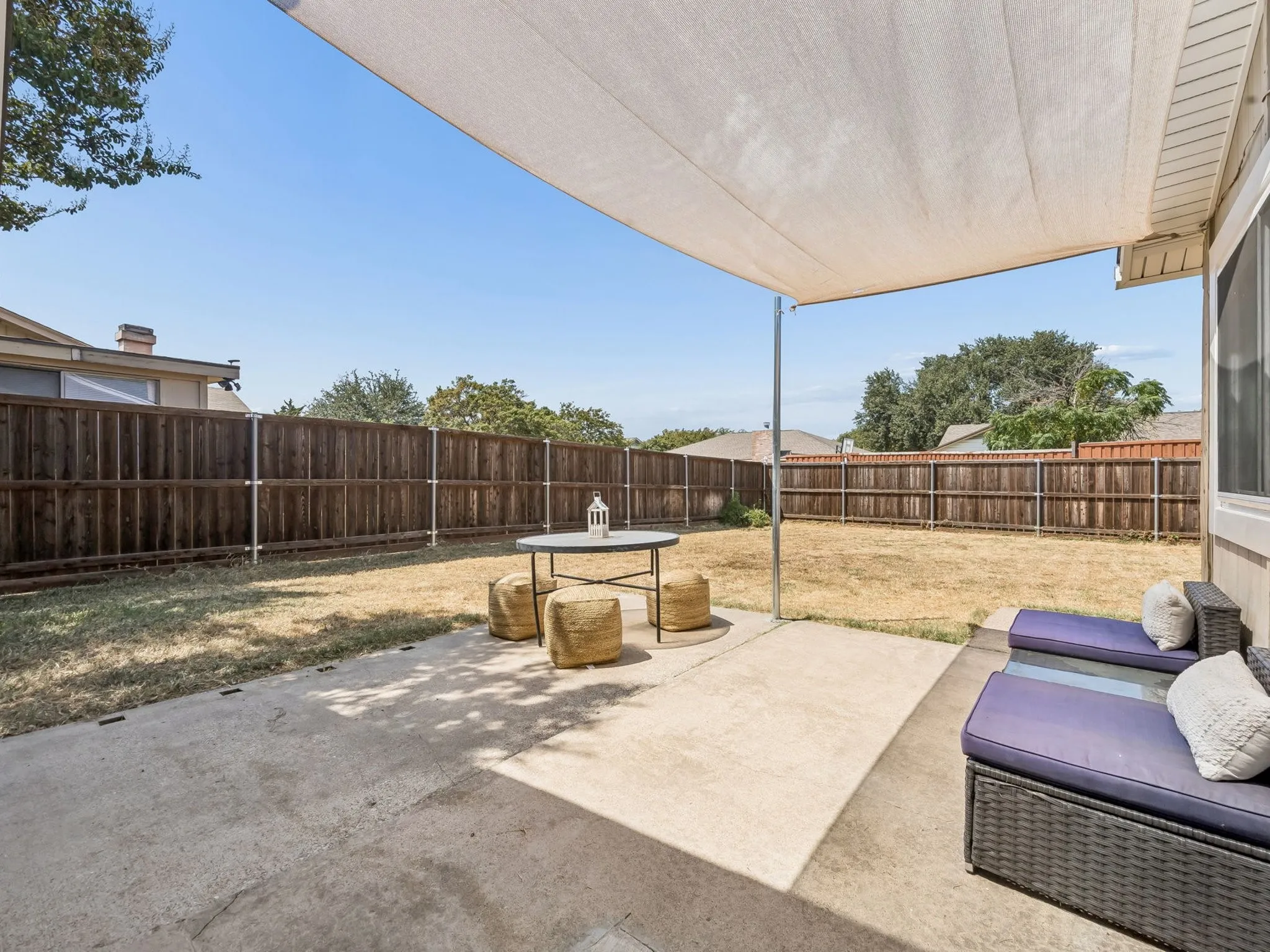 Single Family Residence For Sale in Dallas County , 1809 Windsong Trail, Richardson, Texas 75081, 3 Bedroom, 2 Bathroom, 2 Garage spaces, 1,552 Sqft, built in 1972, mls#21367195, Real Estate Agent in Richardson, Homes For Sale in Dallas county, Homes For Sale in Richardson, Realtor in Richardson Texas, Real Estate Brokerage Independent Realty Texas, Luminita Cordes Realtor