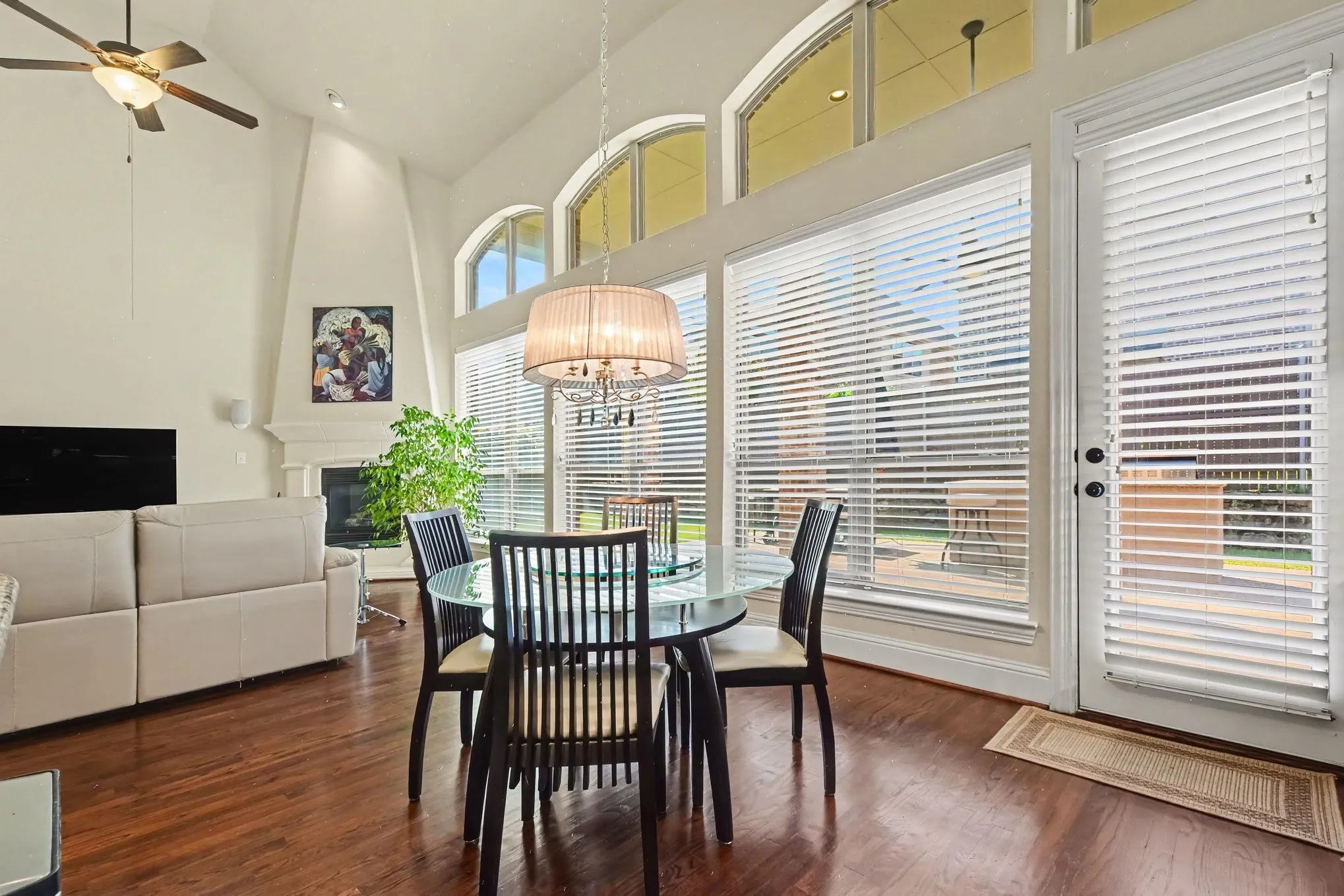 Single Family Residence For Sale in Collin County , 1513 Snowberry Drive, Allen, Texas 75013, 4 Bedroom, 3 Bathroom, 2 Garage spaces, 3,559 Sqft, built in 2012, mls#21368744, Real Estate Agent in Allen, Homes For Sale in Collin county, Homes For Sale in Allen, Realtor in Allen Texas, Real Estate Brokerage Independent Realty Texas, Luminita Cordes Realtor