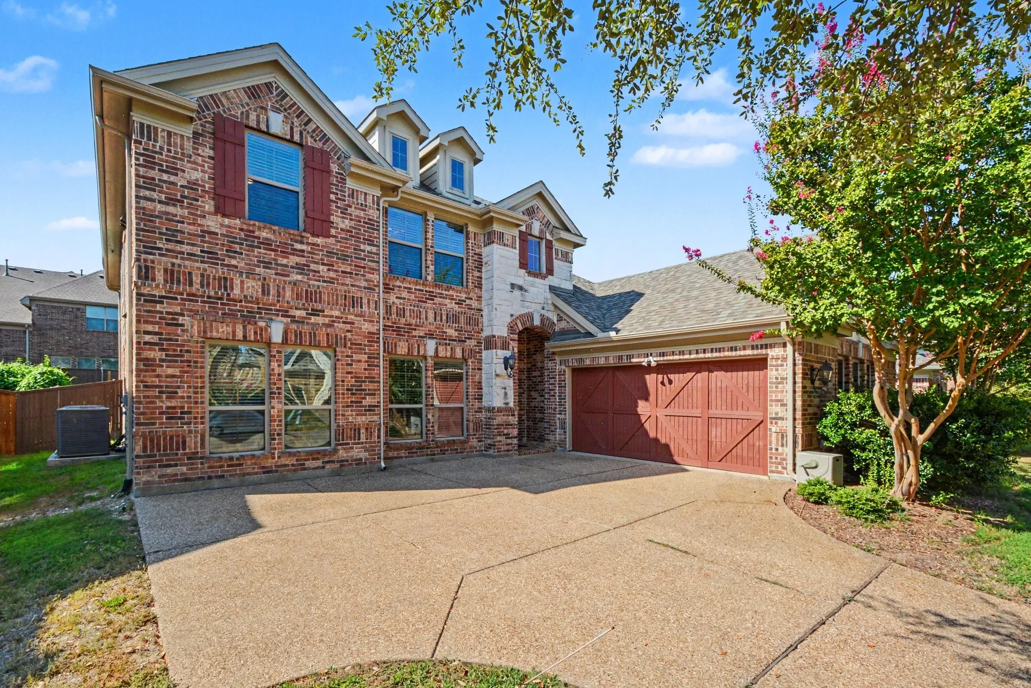 Single Family Residence For Sale in Collin County , 1513 Snowberry Drive, Allen, Texas 75013, 4 Bedroom, 3 Bathroom, 2 Garage spaces, 3,559 Sqft, built in 2012, mls#21368744, Real Estate Agent in Allen, Homes For Sale in Collin county, Homes For Sale in Allen, Realtor in Allen Texas, Real Estate Brokerage Independent Realty Texas, Luminita Cordes Realtor