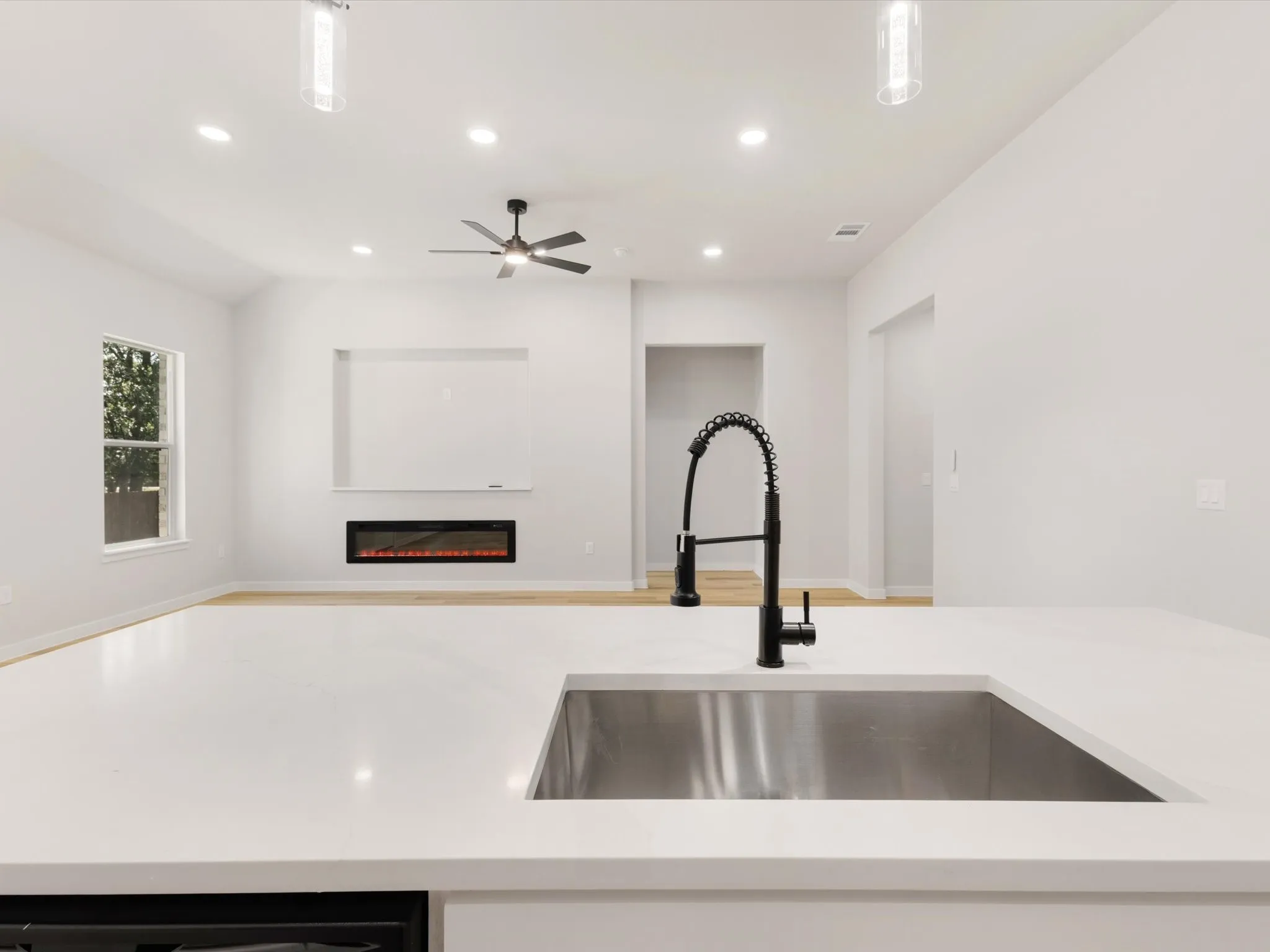 Single Family Residence For Sale in Dallas County , 106 Bowers Street, Seagoville, Texas 75159, 4 Bedroom, 3 Bathroom, 2 Garage spaces, 1,950 Sqft, built in 2026, mls#21368881, Real Estate Agent in Seagoville, Homes For Sale in Dallas county, Homes For Sale in Seagoville, Realtor in Seagoville Texas, Real Estate Brokerage Independent Realty Texas, Luminita Cordes Realtor