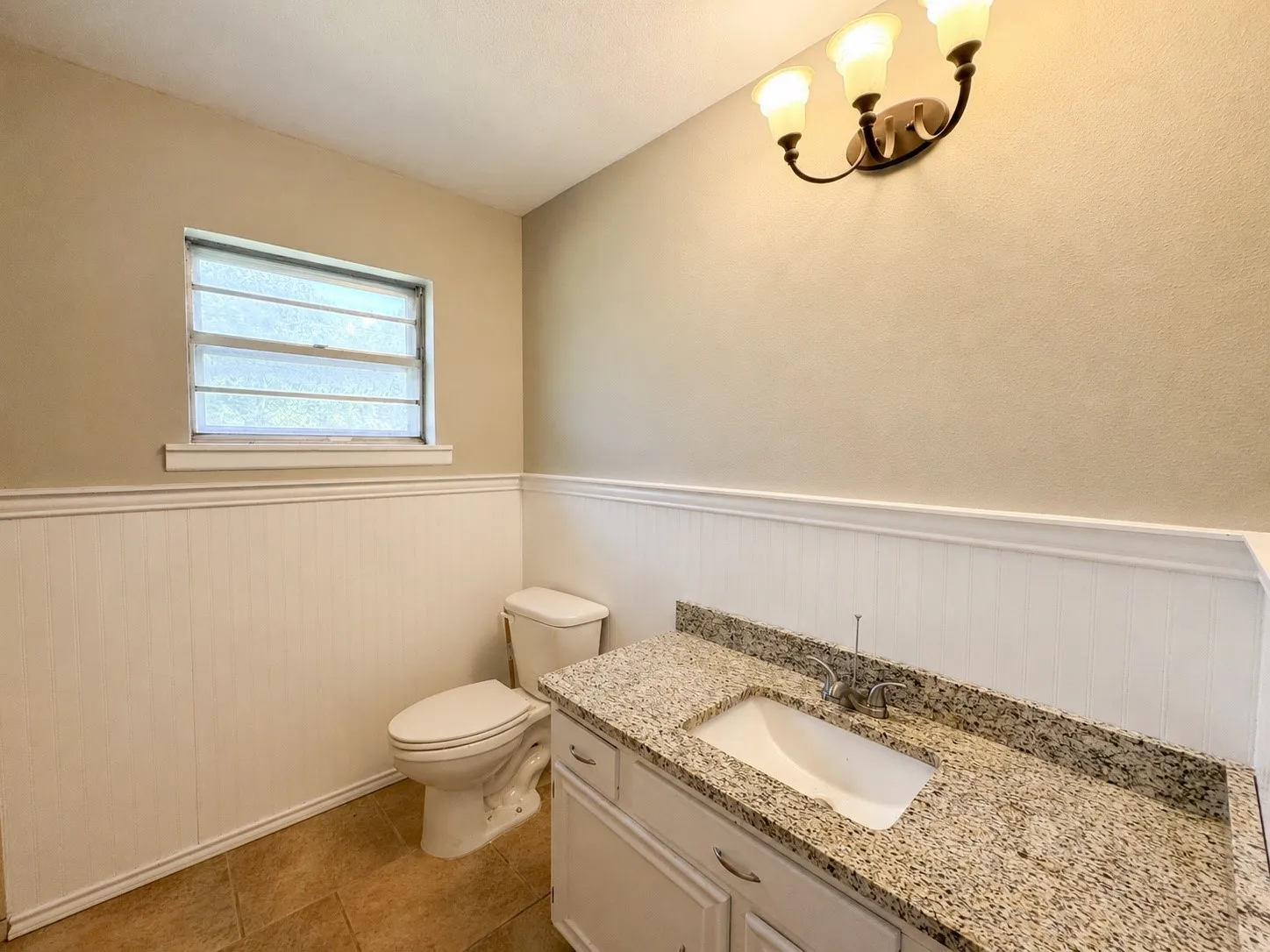 Single Family Residence For Sale in Haskell County , 909 N Avenue K, Haskell, Texas 79521, 3 Bedroom, 1 Bathroom, 1 Garage spaces, 1,184 Sqft, built in 1971, mls#21363335, Real Estate Agent in Haskell, Homes For Sale in Haskell county, Homes For Sale in Haskell, Realtor in Haskell Texas, Real Estate Brokerage Independent Realty Texas, Luminita Cordes Realtor
