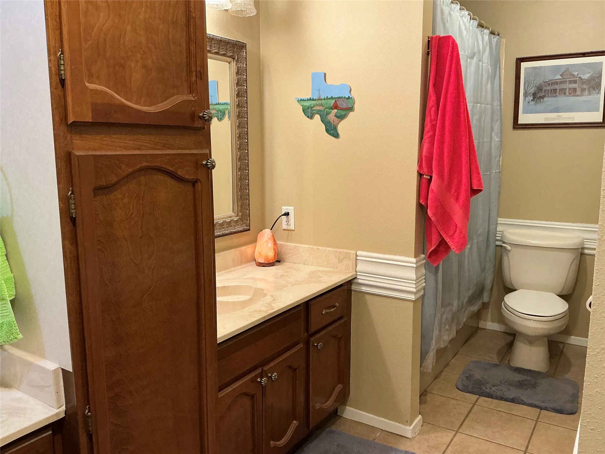 Single Family Residence For Sale in Brown County , 2802 Good Shepherd Drive, Brownwood, Texas 76801, 4 Bedroom, 4 Bathroom, Garage spaces, 3,111 Sqft, built in 1980, mls#21368139, Real Estate Agent in Brownwood, Homes For Sale in Brown county, Homes For Sale in Brownwood, Realtor in Brownwood Texas, Real Estate Brokerage Independent Realty Texas, Luminita Cordes Realtor