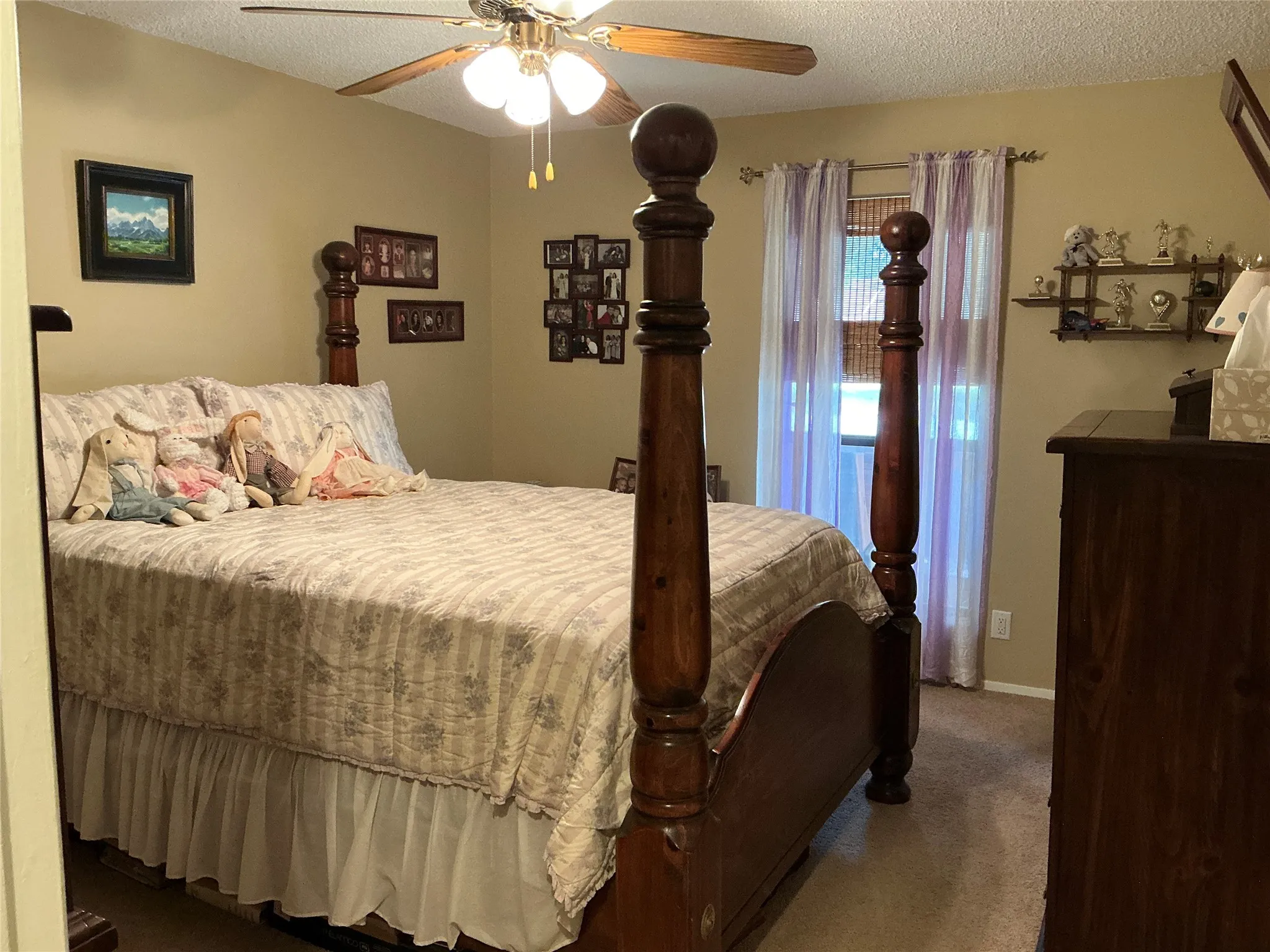 Single Family Residence For Sale in Brown County , 2802 Good Shepherd Drive, Brownwood, Texas 76801, 4 Bedroom, 4 Bathroom, Garage spaces, 3,111 Sqft, built in 1980, mls#21368139, Real Estate Agent in Brownwood, Homes For Sale in Brown county, Homes For Sale in Brownwood, Realtor in Brownwood Texas, Real Estate Brokerage Independent Realty Texas, Luminita Cordes Realtor
