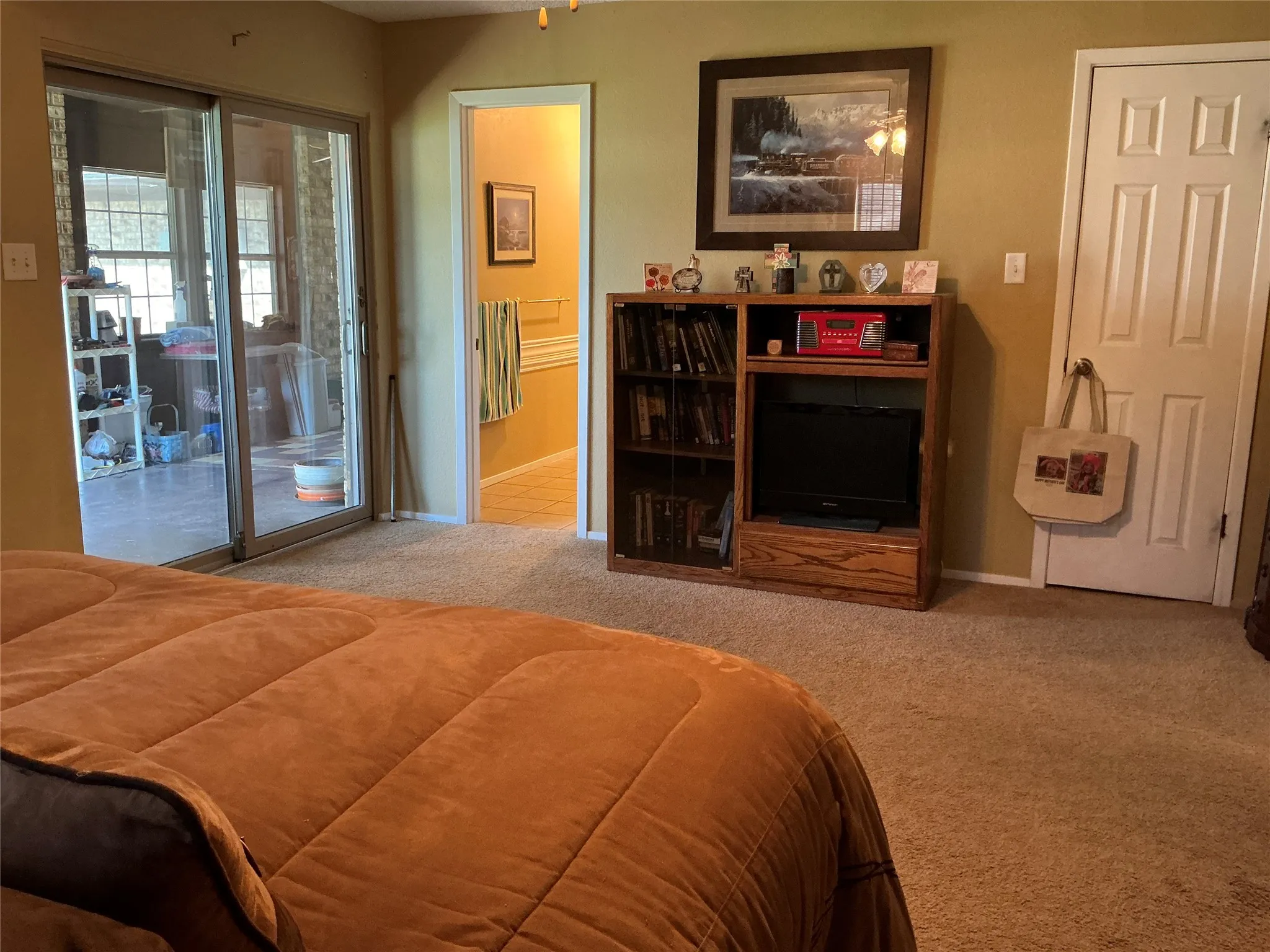 Single Family Residence For Sale in Brown County , 2802 Good Shepherd Drive, Brownwood, Texas 76801, 4 Bedroom, 4 Bathroom, Garage spaces, 3,111 Sqft, built in 1980, mls#21368139, Real Estate Agent in Brownwood, Homes For Sale in Brown county, Homes For Sale in Brownwood, Realtor in Brownwood Texas, Real Estate Brokerage Independent Realty Texas, Luminita Cordes Realtor
