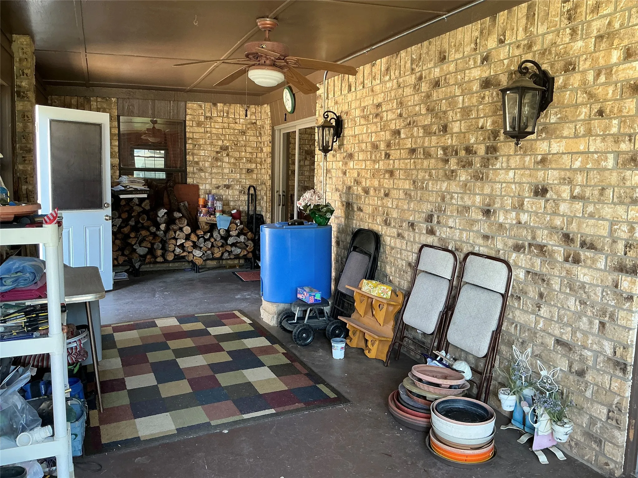 Single Family Residence For Sale in Brown County , 2802 Good Shepherd Drive, Brownwood, Texas 76801, 4 Bedroom, 4 Bathroom, Garage spaces, 3,111 Sqft, built in 1980, mls#21368139, Real Estate Agent in Brownwood, Homes For Sale in Brown county, Homes For Sale in Brownwood, Realtor in Brownwood Texas, Real Estate Brokerage Independent Realty Texas, Luminita Cordes Realtor