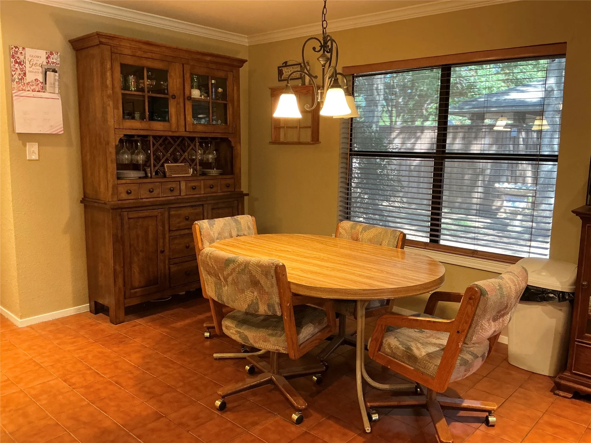 Single Family Residence For Sale in Brown County , 2802 Good Shepherd Drive, Brownwood, Texas 76801, 4 Bedroom, 4 Bathroom, Garage spaces, 3,111 Sqft, built in 1980, mls#21368139, Real Estate Agent in Brownwood, Homes For Sale in Brown county, Homes For Sale in Brownwood, Realtor in Brownwood Texas, Real Estate Brokerage Independent Realty Texas, Luminita Cordes Realtor