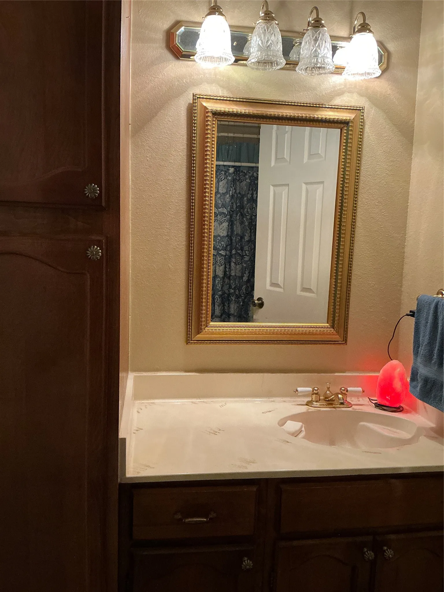 Single Family Residence For Sale in Brown County , 2802 Good Shepherd Drive, Brownwood, Texas 76801, 4 Bedroom, 4 Bathroom, Garage spaces, 3,111 Sqft, built in 1980, mls#21368139, Real Estate Agent in Brownwood, Homes For Sale in Brown county, Homes For Sale in Brownwood, Realtor in Brownwood Texas, Real Estate Brokerage Independent Realty Texas, Luminita Cordes Realtor
