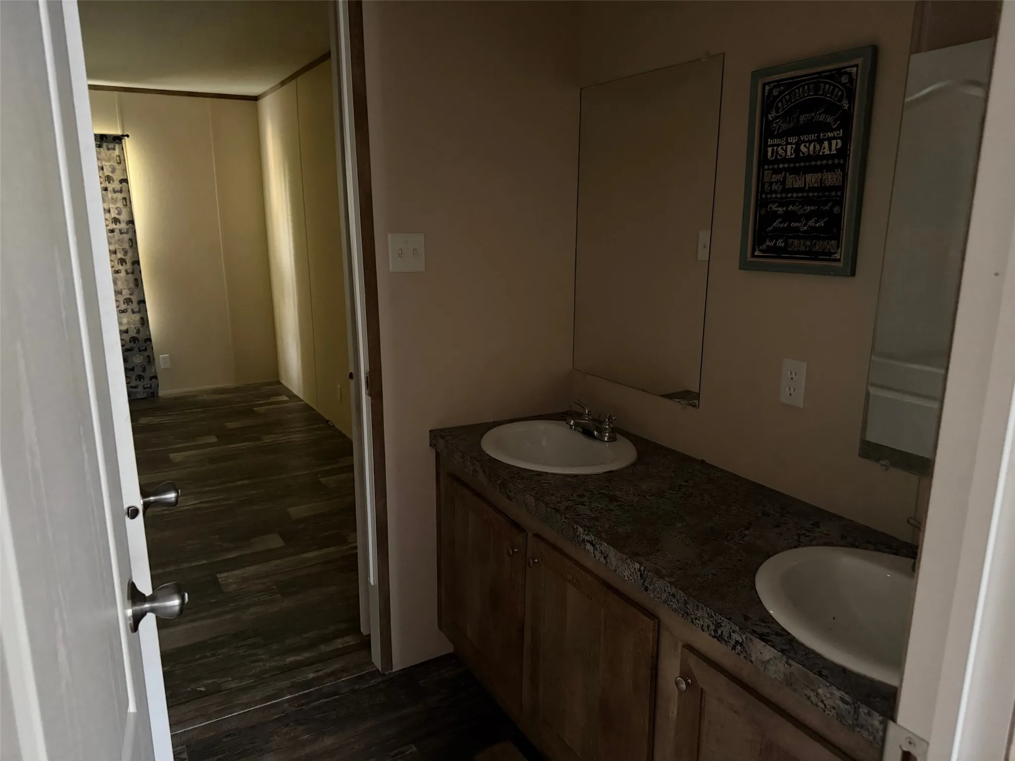 Mobile Home For Sale in Hood County , 5619 Arkansas Trail, Granbury, Texas 76048, 3 Bedroom, 2 Bathroom, Garage spaces, 1,920 Sqft, built in 2021, mls#21368902, Real Estate Agent in Granbury, Homes For Sale in Hood county, Homes For Sale in Granbury, Realtor in Granbury Texas, Real Estate Brokerage Independent Realty Texas, Luminita Cordes Realtor