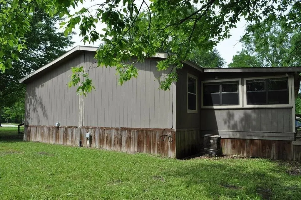 Improved Land For Sale in Walker County , 58 Creek Point Drive, Huntsville, Texas 77320, 0, 0, Garage spaces, 0 Sqft, built in 2003, mls#21368233, Real Estate Agent in Huntsville, Homes For Sale in Walker county, Homes For Sale in Huntsville, Realtor in Huntsville Texas, Real Estate Brokerage Independent Realty Texas, Luminita Cordes Realtor