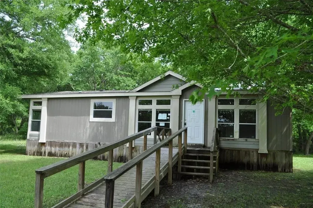 Improved Land For Sale in Walker County , 58 Creek Point Drive, Huntsville, Texas 77320, 0, 0, Garage spaces, 0 Sqft, built in 2003, mls#21368233, Real Estate Agent in Huntsville, Homes For Sale in Walker county, Homes For Sale in Huntsville, Realtor in Huntsville Texas, Real Estate Brokerage Independent Realty Texas, Luminita Cordes Realtor