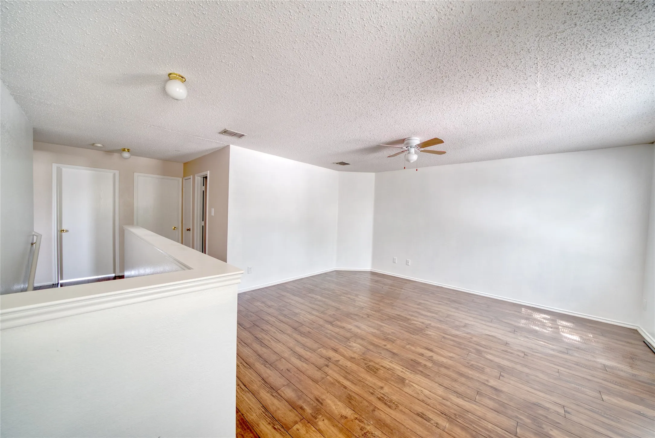 Single Family Residence For Rent in Collin County , 4212 Dolores Street, Mc Kinney, Texas 75070, 3 Bedroom, 3 Bathroom, 2 Garage spaces, 2,306 Sqft, built in 2004, mls#21368113, Real Estate Agent in Mc Kinney, Homes For Rent in Collin county, Homes For Rent in Mc Kinney, Realtor in Mc Kinney Texas, Real Estate Brokerage Independent Realty Texas, Luminita Cordes Realtor