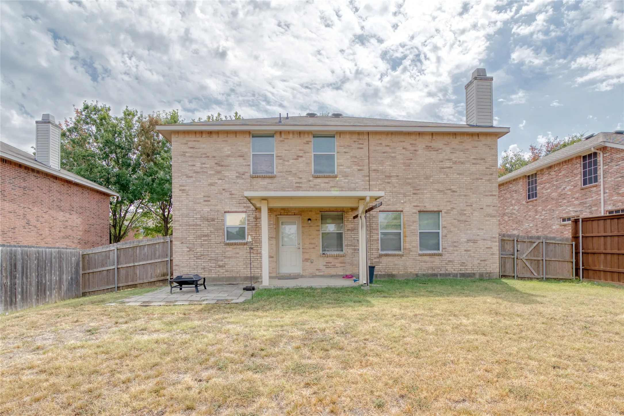 Single Family Residence For Rent in Collin County , 4212 Dolores Street, Mc Kinney, Texas 75070, 3 Bedroom, 3 Bathroom, 2 Garage spaces, 2,306 Sqft, built in 2004, mls#21368113, Real Estate Agent in Mc Kinney, Homes For Rent in Collin county, Homes For Rent in Mc Kinney, Realtor in Mc Kinney Texas, Real Estate Brokerage Independent Realty Texas, Luminita Cordes Realtor