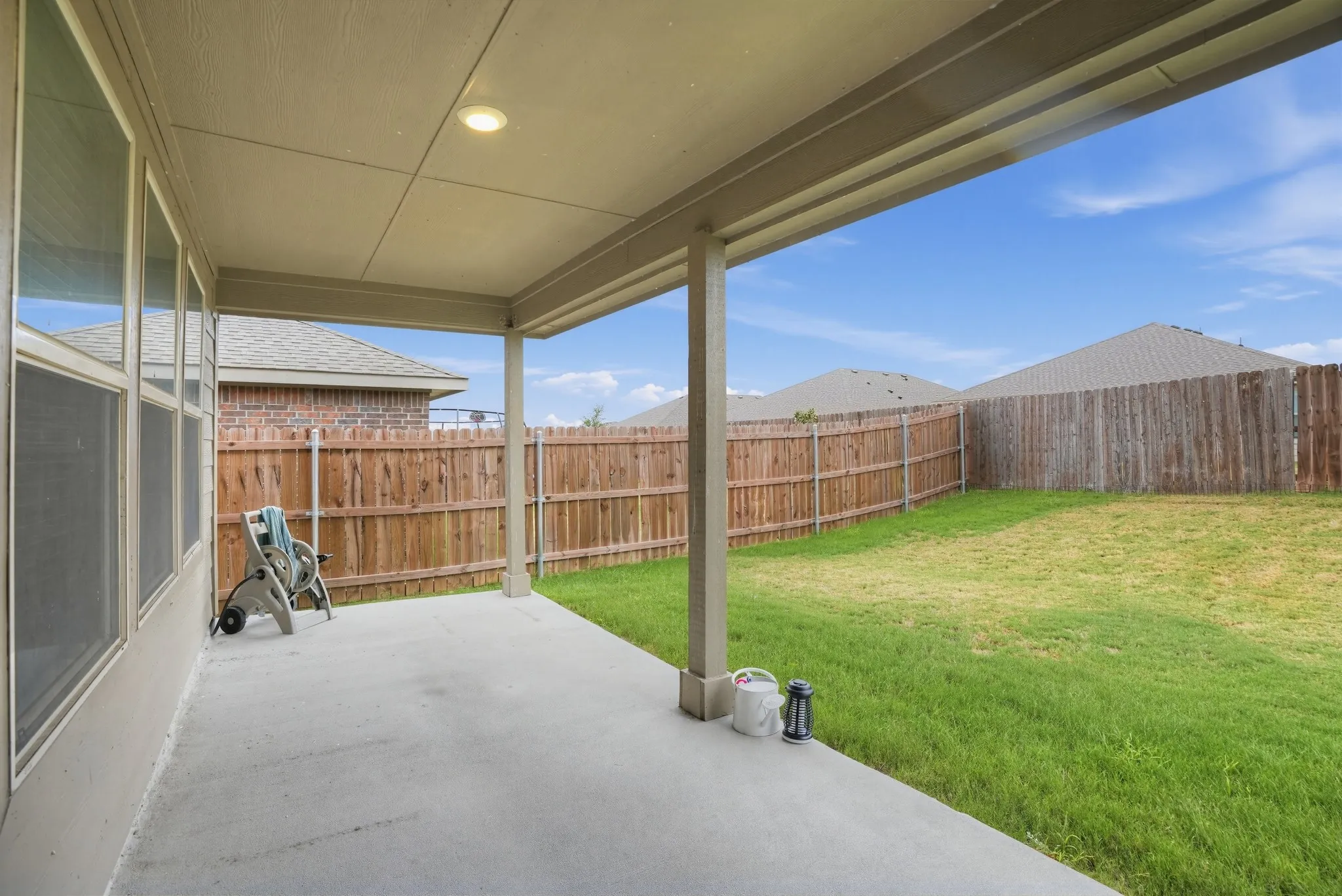 Single Family Residence For Rent in Johnson County , 807 Wolf Creek Drive, Cleburne, Texas 76033, 4 Bedroom, 2 Bathroom, 2 Garage spaces, 1,885 Sqft, built in 2022, mls#21368937, Real Estate Agent in Cleburne, Homes For Rent in Johnson county, Homes For Rent in Cleburne, Realtor in Cleburne Texas, Real Estate Brokerage Independent Realty Texas, Luminita Cordes Realtor