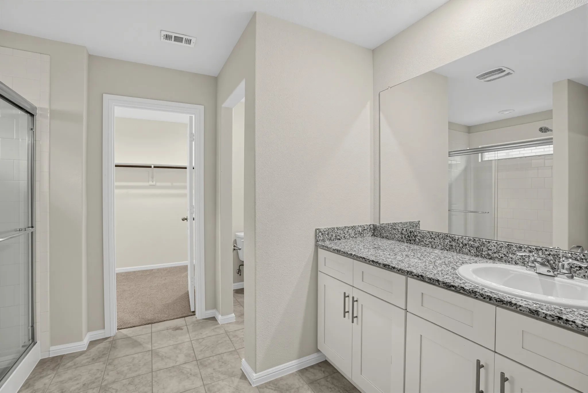 Single Family Residence For Rent in Johnson County , 807 Wolf Creek Drive, Cleburne, Texas 76033, 4 Bedroom, 2 Bathroom, 2 Garage spaces, 1,885 Sqft, built in 2022, mls#21368937, Real Estate Agent in Cleburne, Homes For Rent in Johnson county, Homes For Rent in Cleburne, Realtor in Cleburne Texas, Real Estate Brokerage Independent Realty Texas, Luminita Cordes Realtor