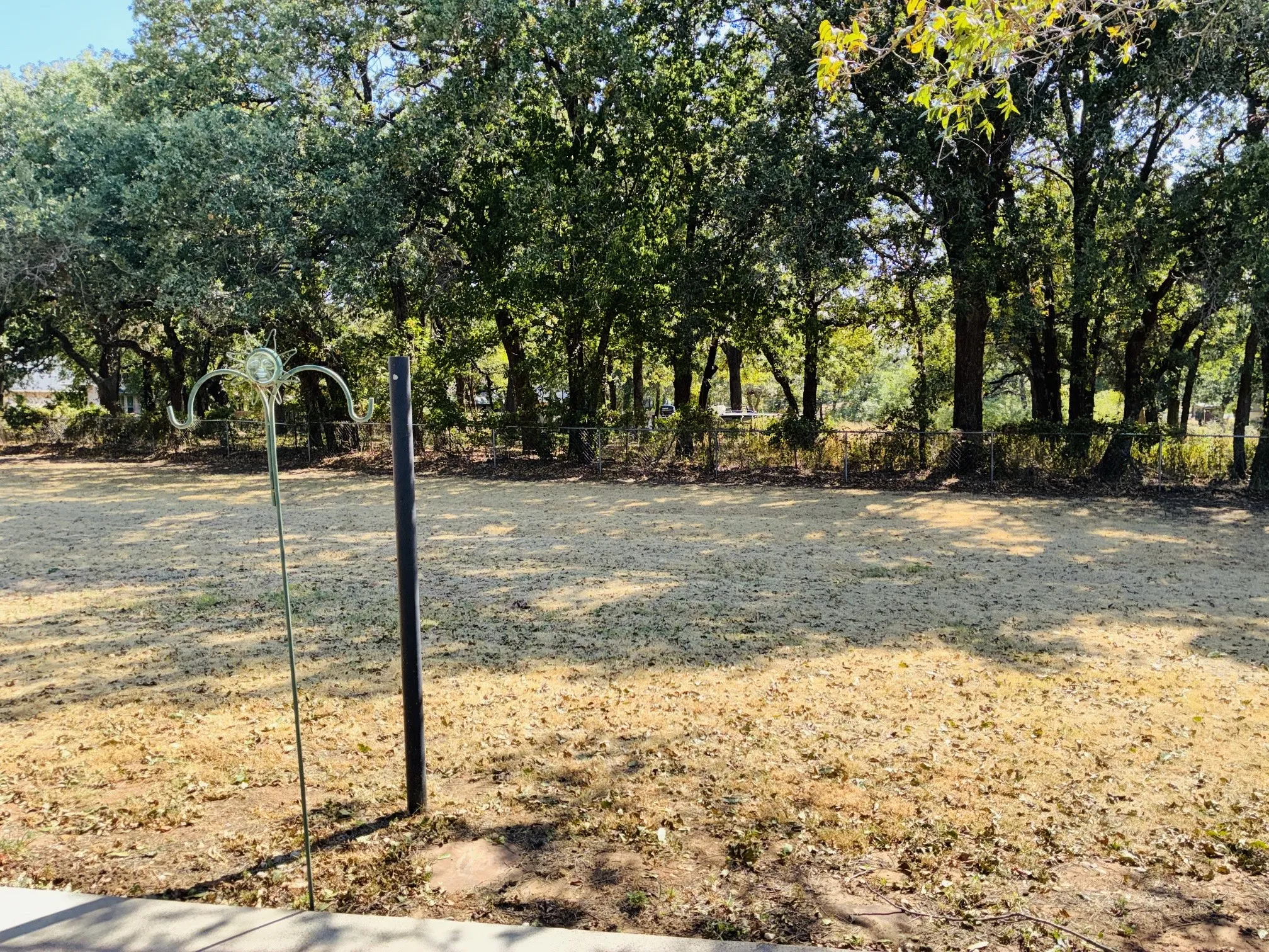 Single Family Residence For Sale in Hood County , 6703 Lejeune Court, Granbury, Texas 76049, 3 Bedroom, 2 Bathroom, 2 Garage spaces, 1,892 Sqft, built in 1999, mls#21368778, Real Estate Agent in Granbury, Homes For Sale in Hood county, Homes For Sale in Granbury, Realtor in Granbury Texas, Real Estate Brokerage Independent Realty Texas, Luminita Cordes Realtor