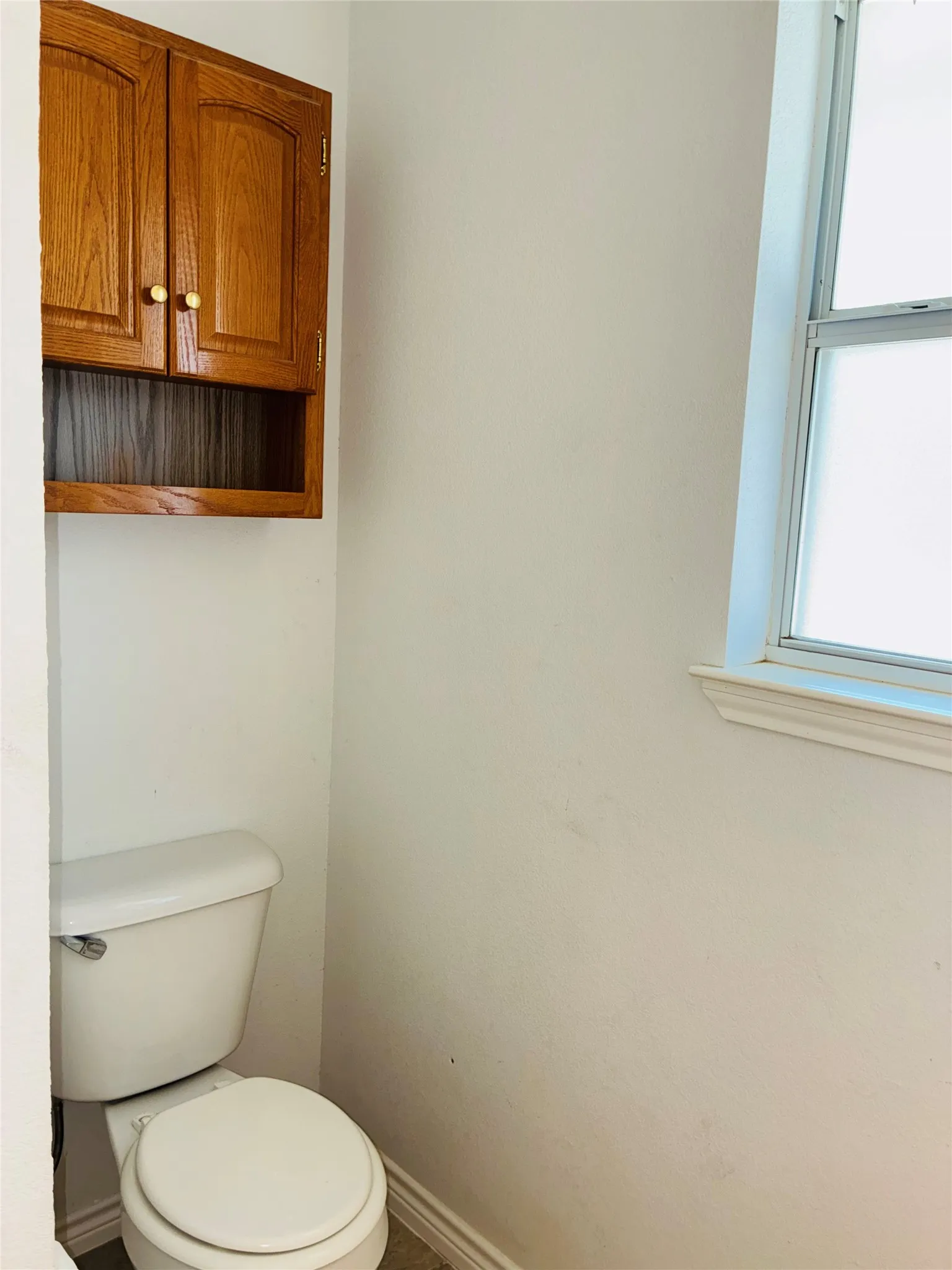 Single Family Residence For Sale in Hood County , 6703 Lejeune Court, Granbury, Texas 76049, 3 Bedroom, 2 Bathroom, 2 Garage spaces, 1,892 Sqft, built in 1999, mls#21368778, Real Estate Agent in Granbury, Homes For Sale in Hood county, Homes For Sale in Granbury, Realtor in Granbury Texas, Real Estate Brokerage Independent Realty Texas, Luminita Cordes Realtor
