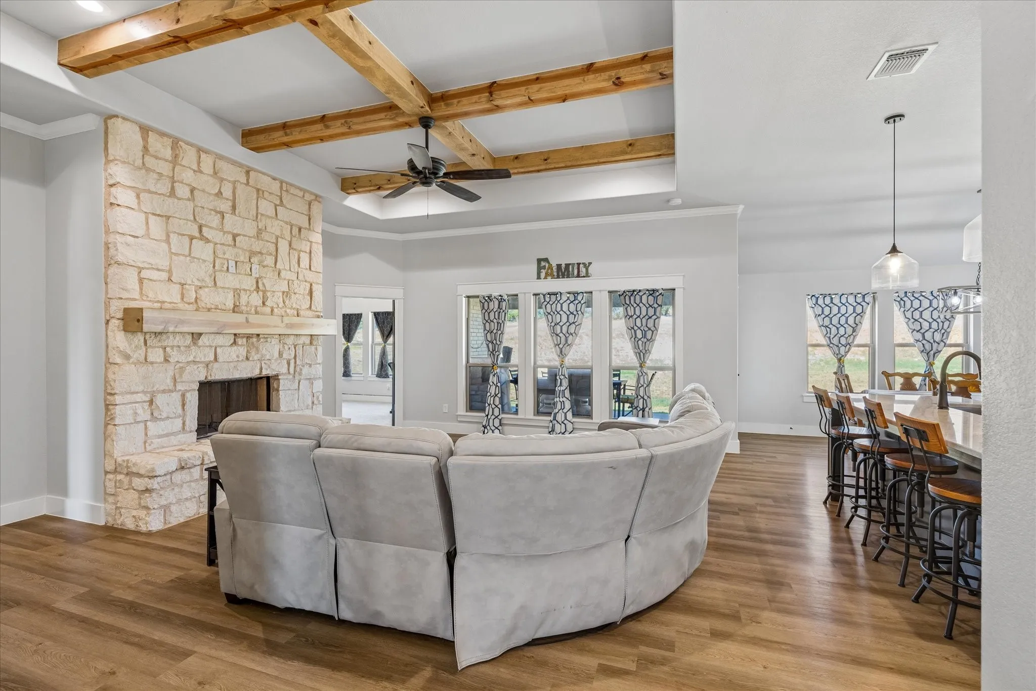 Single Family Residence For Sale in Parker County , 10020 Valley Oak Court, Springtown, Texas 76082, 5 Bedroom, 2 Bathroom, 2 Garage spaces, 2,384 Sqft, built in 2023, mls#21367364, Real Estate Agent in Springtown, Homes For Sale in Parker county, Homes For Sale in Springtown, Realtor in Springtown Texas, Real Estate Brokerage Independent Realty Texas, Luminita Cordes Realtor
