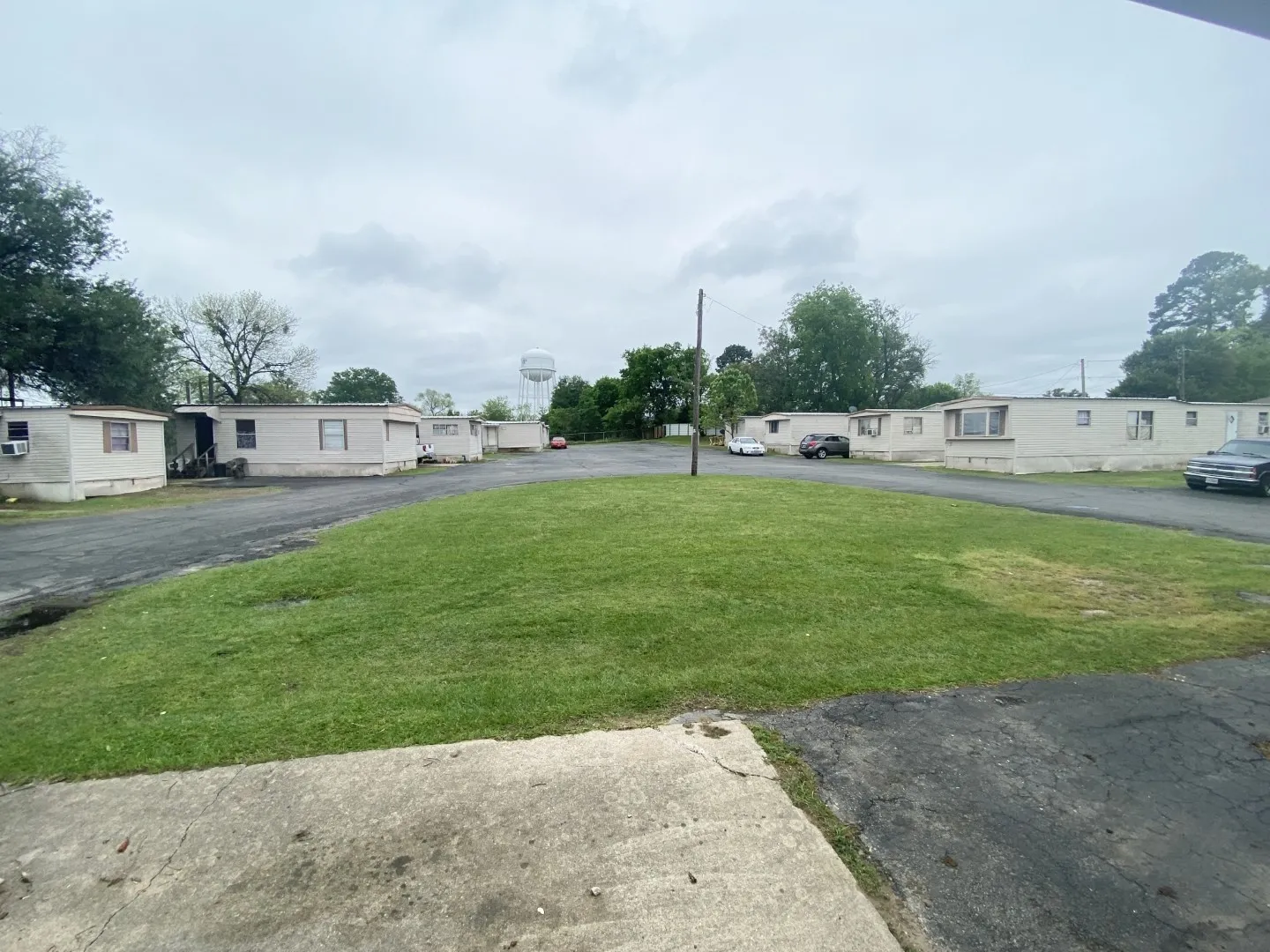 For Sale in Titus County , 815 W 16th, Mt Pleasant, Texas 75455, 38 Bedroom, 21 Bathroom, Garage spaces, 0 Sqft, built in 1986, mls#21368949, Real Estate Agent in Mt Pleasant, Homes For Sale in Titus county, Homes For Sale in Mt Pleasant, Realtor in Mt Pleasant Texas, Real Estate Brokerage Independent Realty Texas, Luminita Cordes Realtor