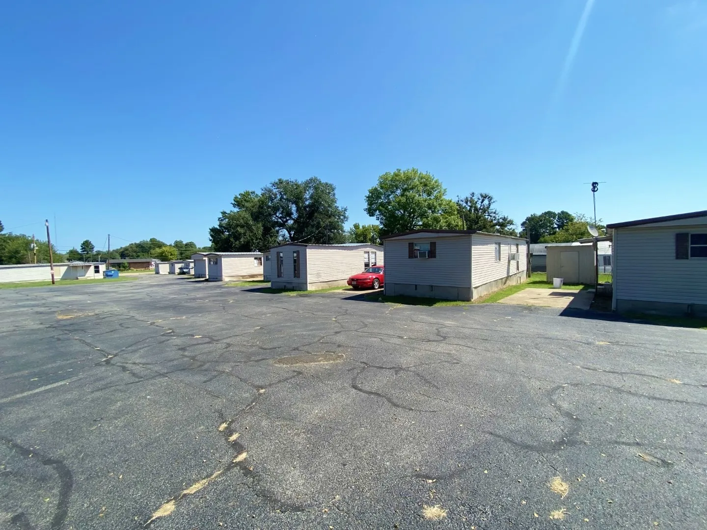 For Sale in Titus County , 815 W 16th, Mt Pleasant, Texas 75455, 38 Bedroom, 21 Bathroom, Garage spaces, 0 Sqft, built in 1986, mls#21368949, Real Estate Agent in Mt Pleasant, Homes For Sale in Titus county, Homes For Sale in Mt Pleasant, Realtor in Mt Pleasant Texas, Real Estate Brokerage Independent Realty Texas, Luminita Cordes Realtor