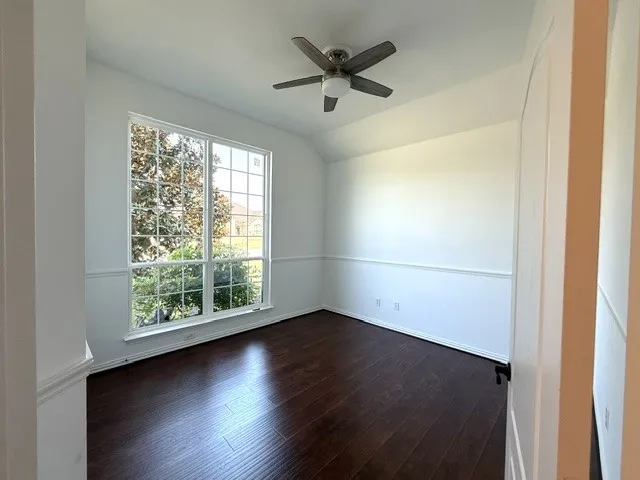 Single Family Residence For Sale in Dallas County , 202 Stonegate Lane, Sunnyvale, Texas 75182, 4 Bedroom, 3 Bathroom, 3 Garage spaces, 3,337 Sqft, built in 2001, mls#21368972, Real Estate Agent in Sunnyvale, Homes For Sale in Dallas county, Homes For Sale in Sunnyvale, Realtor in Sunnyvale Texas, Real Estate Brokerage Independent Realty Texas, Luminita Cordes Realtor
