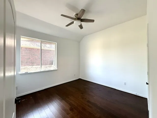 Single Family Residence For Sale in Dallas County , 202 Stonegate Lane, Sunnyvale, Texas 75182, 4 Bedroom, 3 Bathroom, 3 Garage spaces, 3,337 Sqft, built in 2001, mls#21368972, Real Estate Agent in Sunnyvale, Homes For Sale in Dallas county, Homes For Sale in Sunnyvale, Realtor in Sunnyvale Texas, Real Estate Brokerage Independent Realty Texas, Luminita Cordes Realtor