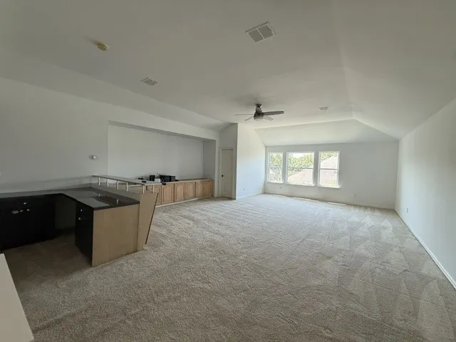 Single Family Residence For Sale in Dallas County , 202 Stonegate Lane, Sunnyvale, Texas 75182, 4 Bedroom, 3 Bathroom, 3 Garage spaces, 3,337 Sqft, built in 2001, mls#21368972, Real Estate Agent in Sunnyvale, Homes For Sale in Dallas county, Homes For Sale in Sunnyvale, Realtor in Sunnyvale Texas, Real Estate Brokerage Independent Realty Texas, Luminita Cordes Realtor