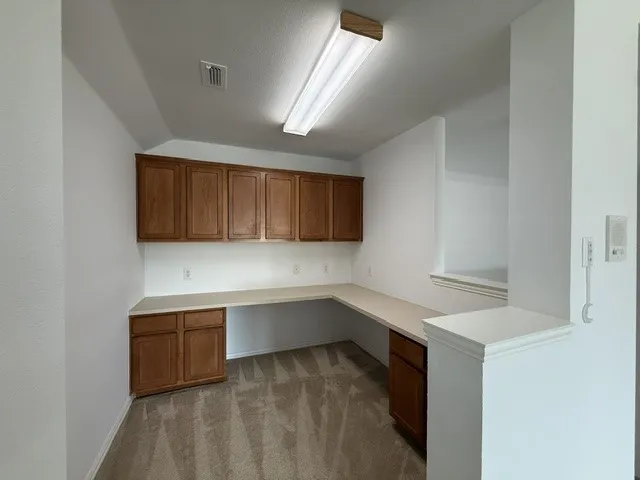 Single Family Residence For Sale in Dallas County , 202 Stonegate Lane, Sunnyvale, Texas 75182, 4 Bedroom, 3 Bathroom, 3 Garage spaces, 3,337 Sqft, built in 2001, mls#21368972, Real Estate Agent in Sunnyvale, Homes For Sale in Dallas county, Homes For Sale in Sunnyvale, Realtor in Sunnyvale Texas, Real Estate Brokerage Independent Realty Texas, Luminita Cordes Realtor