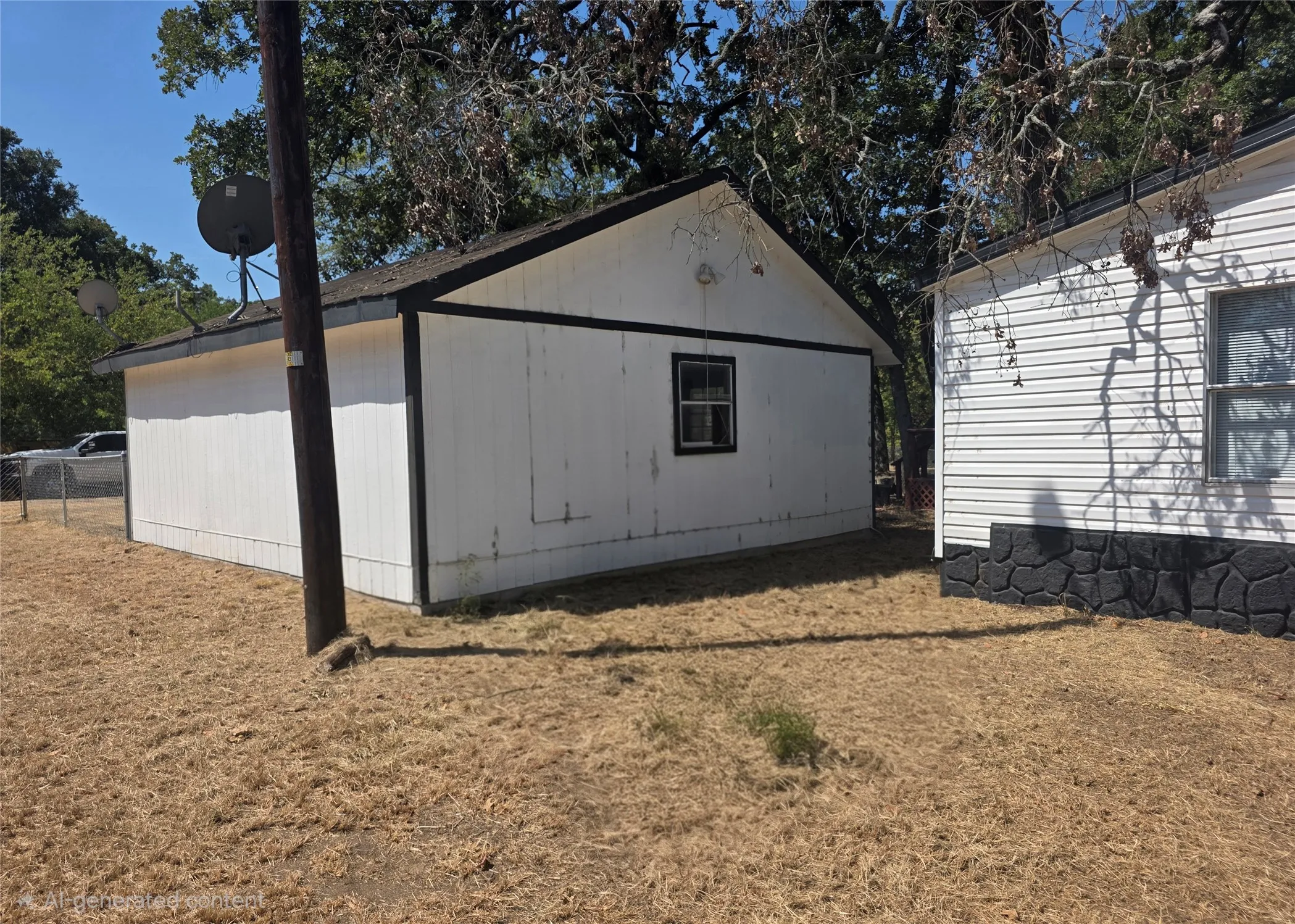 Mobile Home For Sale in Henderson County , 100 Crow Street, Mabank, Texas 75156, 4 Bedroom, 2 Bathroom, 2 Garage spaces, 1,792 Sqft, built in 2009, mls#21368976, Real Estate Agent in Mabank, Homes For Sale in Henderson county, Homes For Sale in Mabank, Realtor in Mabank Texas, Real Estate Brokerage Independent Realty Texas, Luminita Cordes Realtor