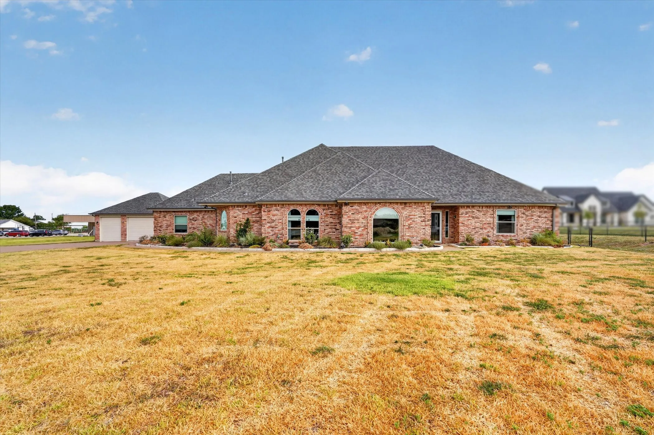 Single Family Residence For Sale in Rockwall County , 1442 FM 552, Rockwall, Texas 75087, 4 Bedroom, 4 Bathroom, 3 Garage spaces, 3,954 Sqft, built in 1989, mls#21365382, Real Estate Agent in Rockwall, Homes For Sale in Rockwall county, Homes For Sale in Rockwall, Realtor in Rockwall Texas, Real Estate Brokerage Independent Realty Texas, Luminita Cordes Realtor