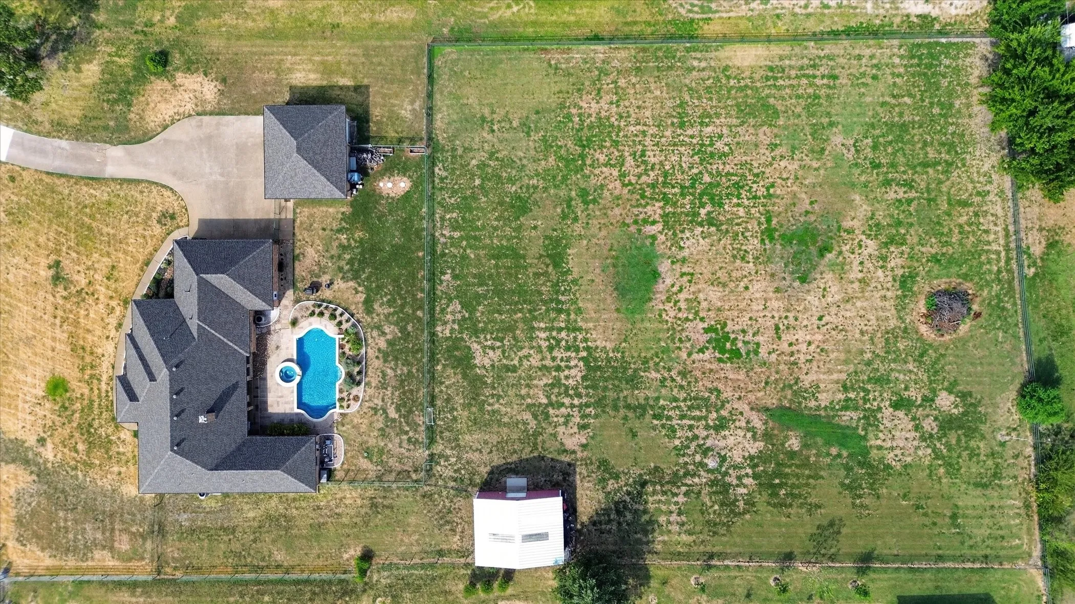 Single Family Residence For Sale in Rockwall County , 1442 FM 552, Rockwall, Texas 75087, 4 Bedroom, 4 Bathroom, 3 Garage spaces, 3,954 Sqft, built in 1989, mls#21365382, Real Estate Agent in Rockwall, Homes For Sale in Rockwall county, Homes For Sale in Rockwall, Realtor in Rockwall Texas, Real Estate Brokerage Independent Realty Texas, Luminita Cordes Realtor