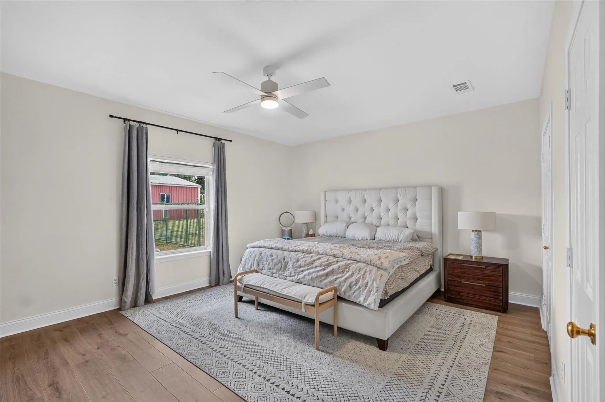Single Family Residence For Sale in Rockwall County , 1442 FM 552, Rockwall, Texas 75087, 4 Bedroom, 4 Bathroom, 3 Garage spaces, 3,954 Sqft, built in 1989, mls#21365382, Real Estate Agent in Rockwall, Homes For Sale in Rockwall county, Homes For Sale in Rockwall, Realtor in Rockwall Texas, Real Estate Brokerage Independent Realty Texas, Luminita Cordes Realtor