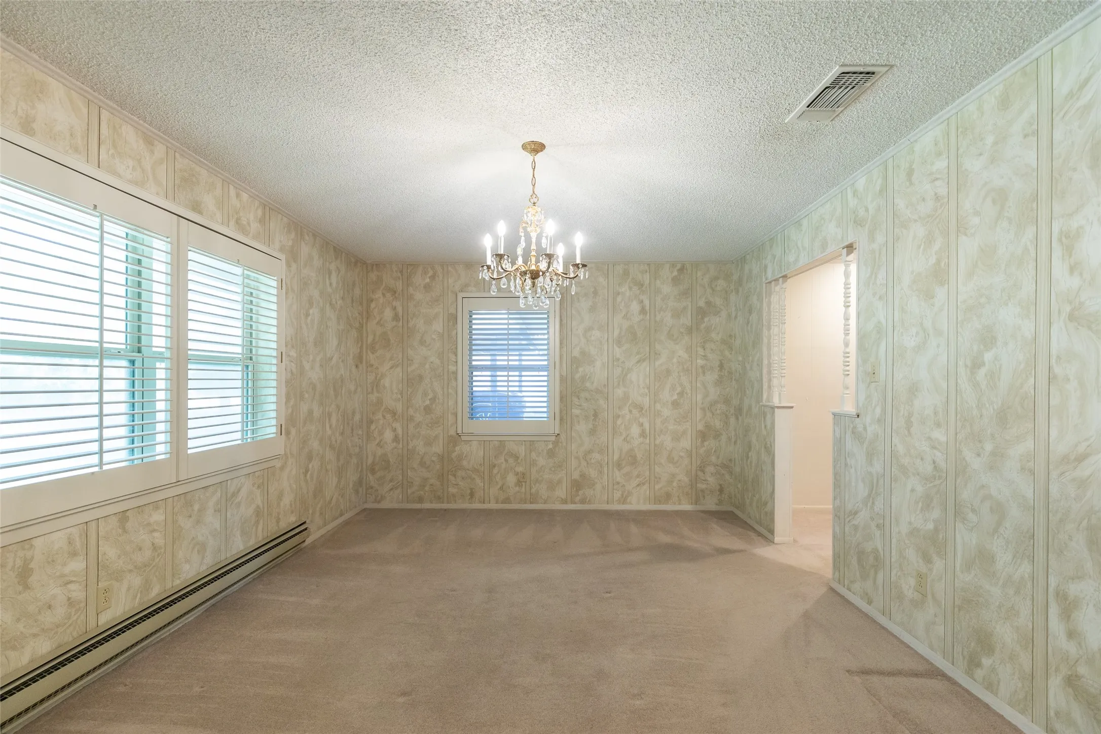 Farm For Sale in Callahan County , 8504 County Road 258, Clyde, Texas 79510, 3 Bedroom, 2 Bathroom, 2 Garage spaces, 1,733 Sqft, built in 1960, mls#21368245, Real Estate Agent in Clyde, Homes For Sale in Callahan county, Homes For Sale in Clyde, Realtor in Clyde Texas, Real Estate Brokerage Independent Realty Texas, Luminita Cordes Realtor