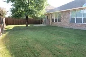 Single Family Residence For Rent in Collin County , 483 Forest Lane, Melissa, Texas 75454, 3 Bedroom, 2 Bathroom, 2 Garage spaces, 1,411 Sqft, built in 2004, mls#21368981, Real Estate Agent in Melissa, Homes For Rent in Collin county, Homes For Rent in Melissa, Realtor in Melissa Texas, Real Estate Brokerage Independent Realty Texas, Luminita Cordes Realtor