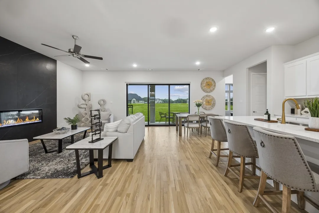 Single Family Residence For Sale in Ellis County , 4037 Lagos Drive, Midlothian, Texas 76065, 4 Bedroom, 3 Bathroom, 3 Garage spaces, 2,802 Sqft, built in 2023, mls#21368980, Real Estate Agent in Midlothian, Homes For Sale in Ellis county, Homes For Sale in Midlothian, Realtor in Midlothian Texas, Real Estate Brokerage Independent Realty Texas, Luminita Cordes Realtor
