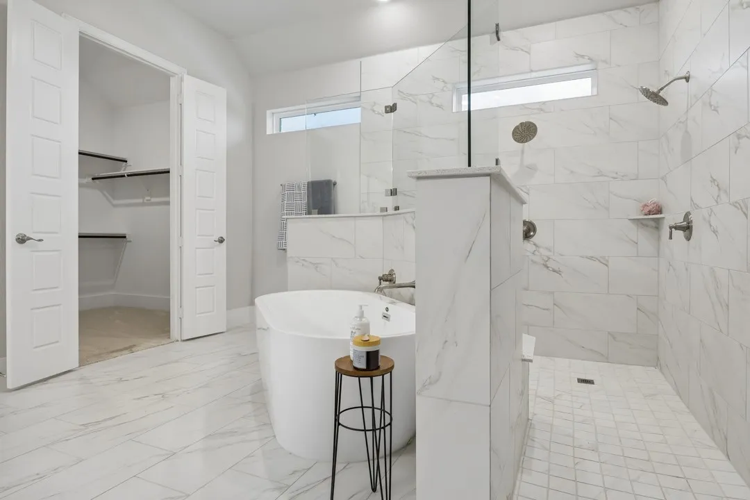 Single Family Residence For Sale in Ellis County , 4037 Lagos Drive, Midlothian, Texas 76065, 4 Bedroom, 3 Bathroom, 3 Garage spaces, 2,802 Sqft, built in 2023, mls#21368980, Real Estate Agent in Midlothian, Homes For Sale in Ellis county, Homes For Sale in Midlothian, Realtor in Midlothian Texas, Real Estate Brokerage Independent Realty Texas, Luminita Cordes Realtor