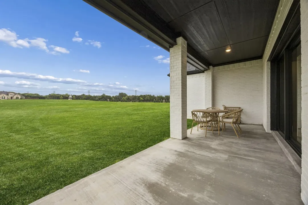 Single Family Residence For Sale in Ellis County , 4037 Lagos Drive, Midlothian, Texas 76065, 4 Bedroom, 3 Bathroom, 3 Garage spaces, 2,802 Sqft, built in 2023, mls#21368980, Real Estate Agent in Midlothian, Homes For Sale in Ellis county, Homes For Sale in Midlothian, Realtor in Midlothian Texas, Real Estate Brokerage Independent Realty Texas, Luminita Cordes Realtor